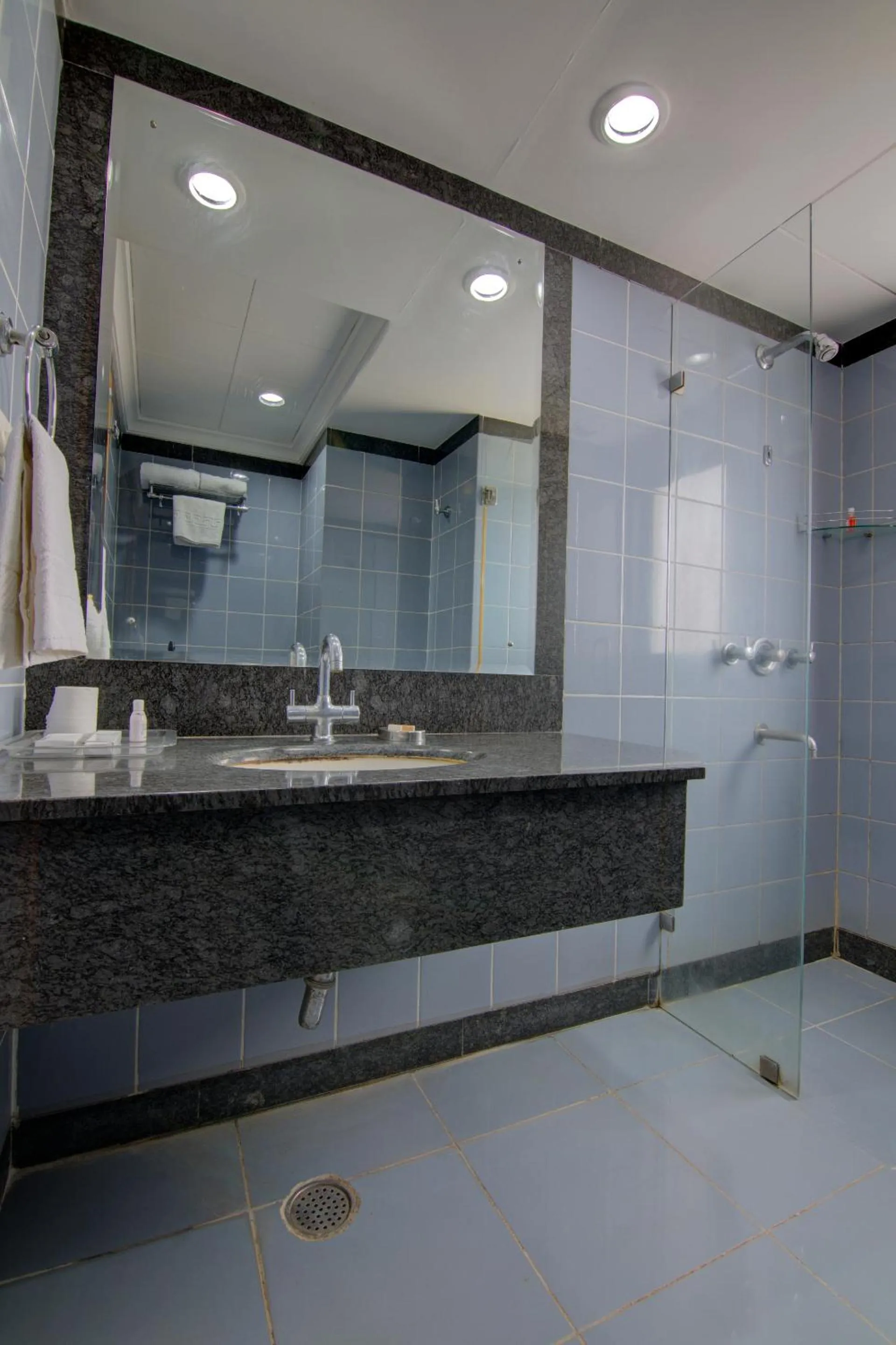 Tristar Serviced Apartments