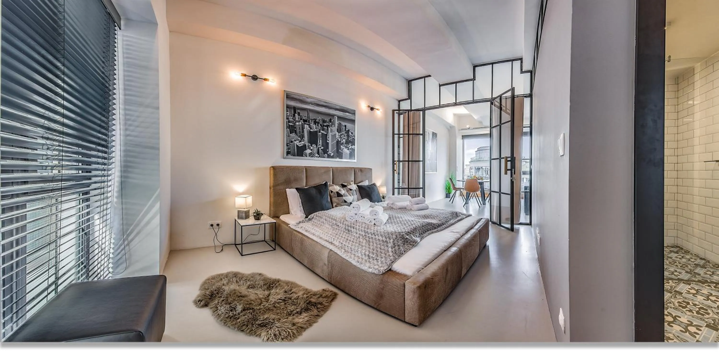 Bedroom in LOFT Astoria Suites by Vagabond