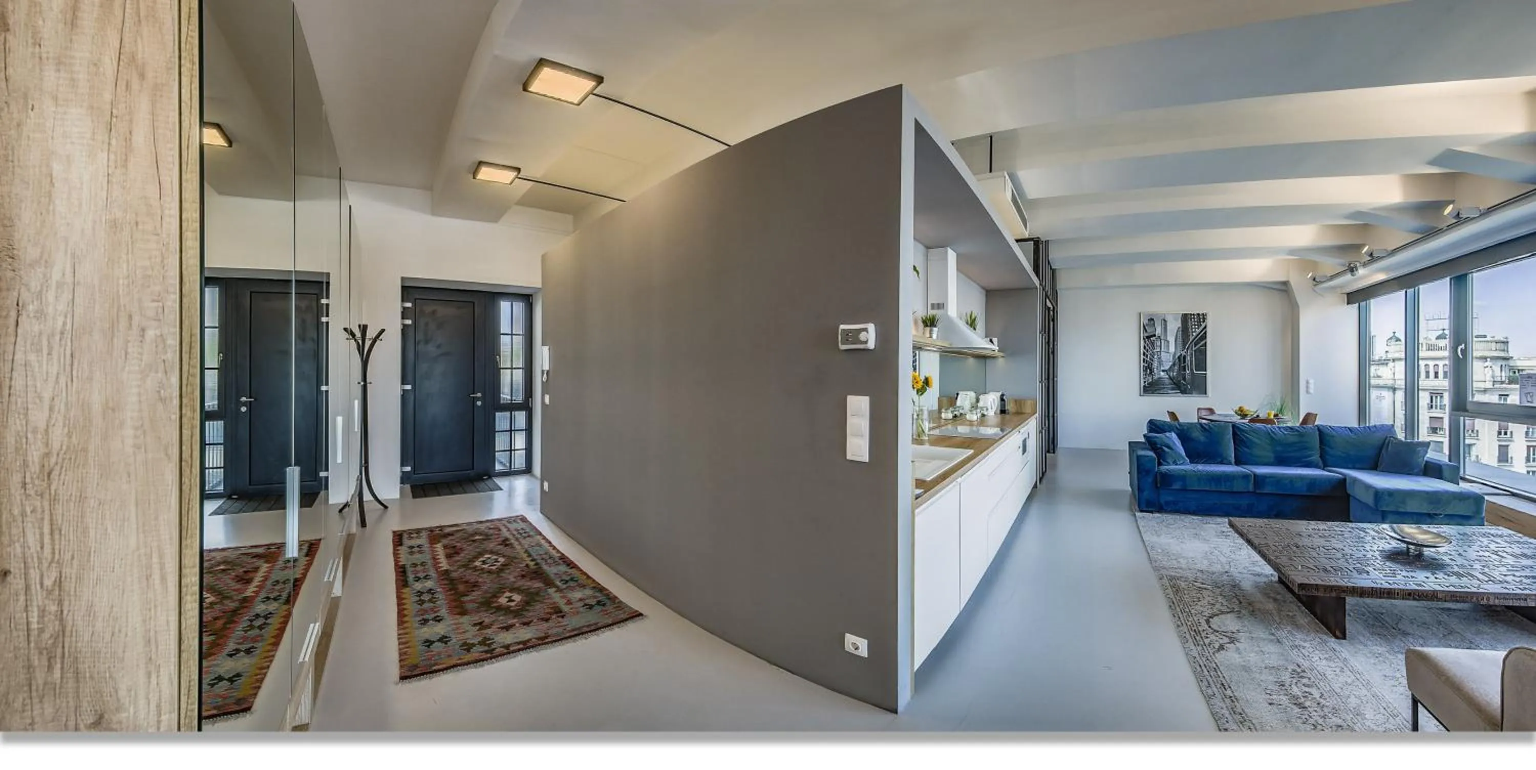 Photo of the whole room in LOFT Astoria Suites by Vagabond