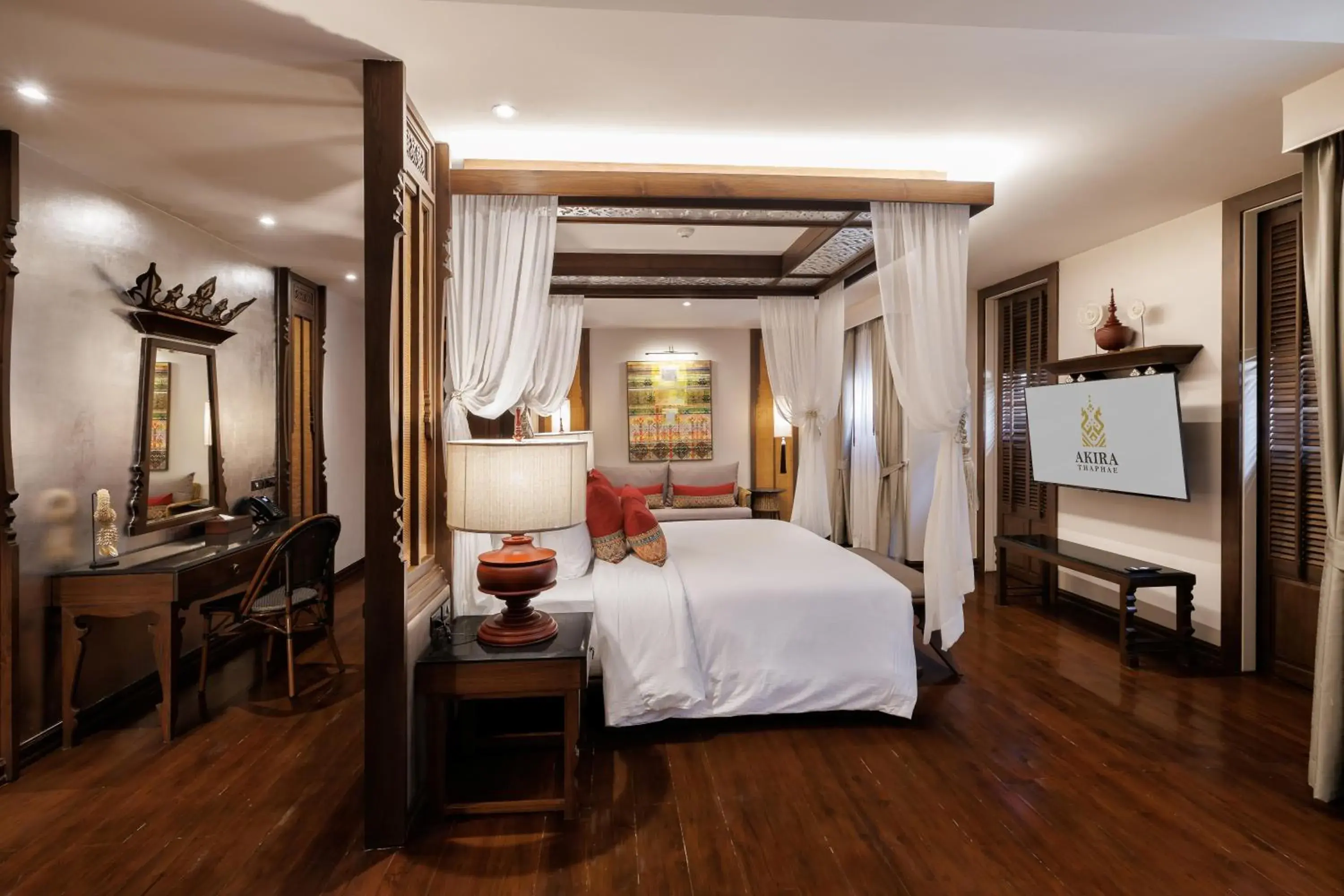 King Suite in Akira Thaphae Hotel King Suite in Akira Thaphae Hotel