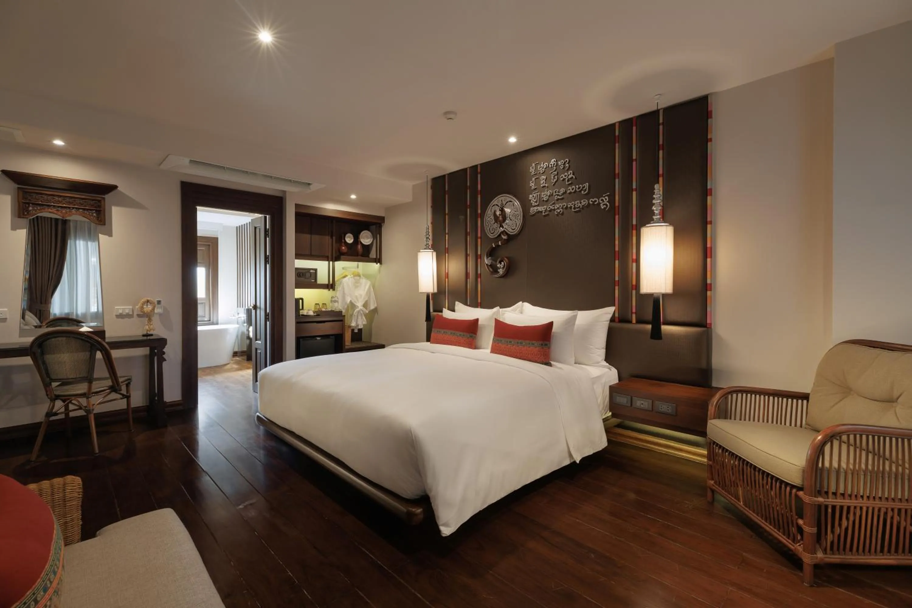 Bedroom, Bed in Akira Thaphae Hotel