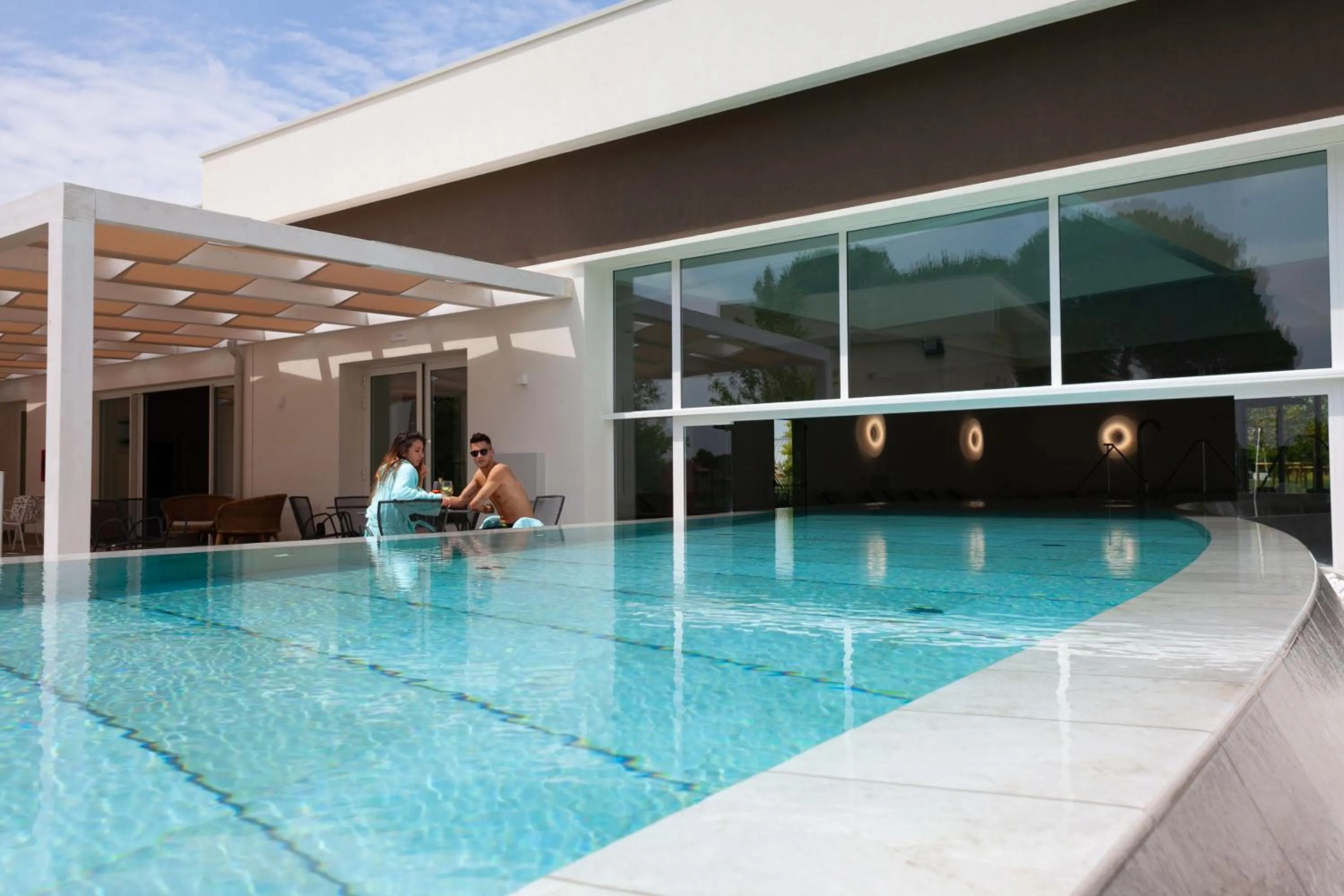 Swimming pool in Hotel Terme Abano Verdi