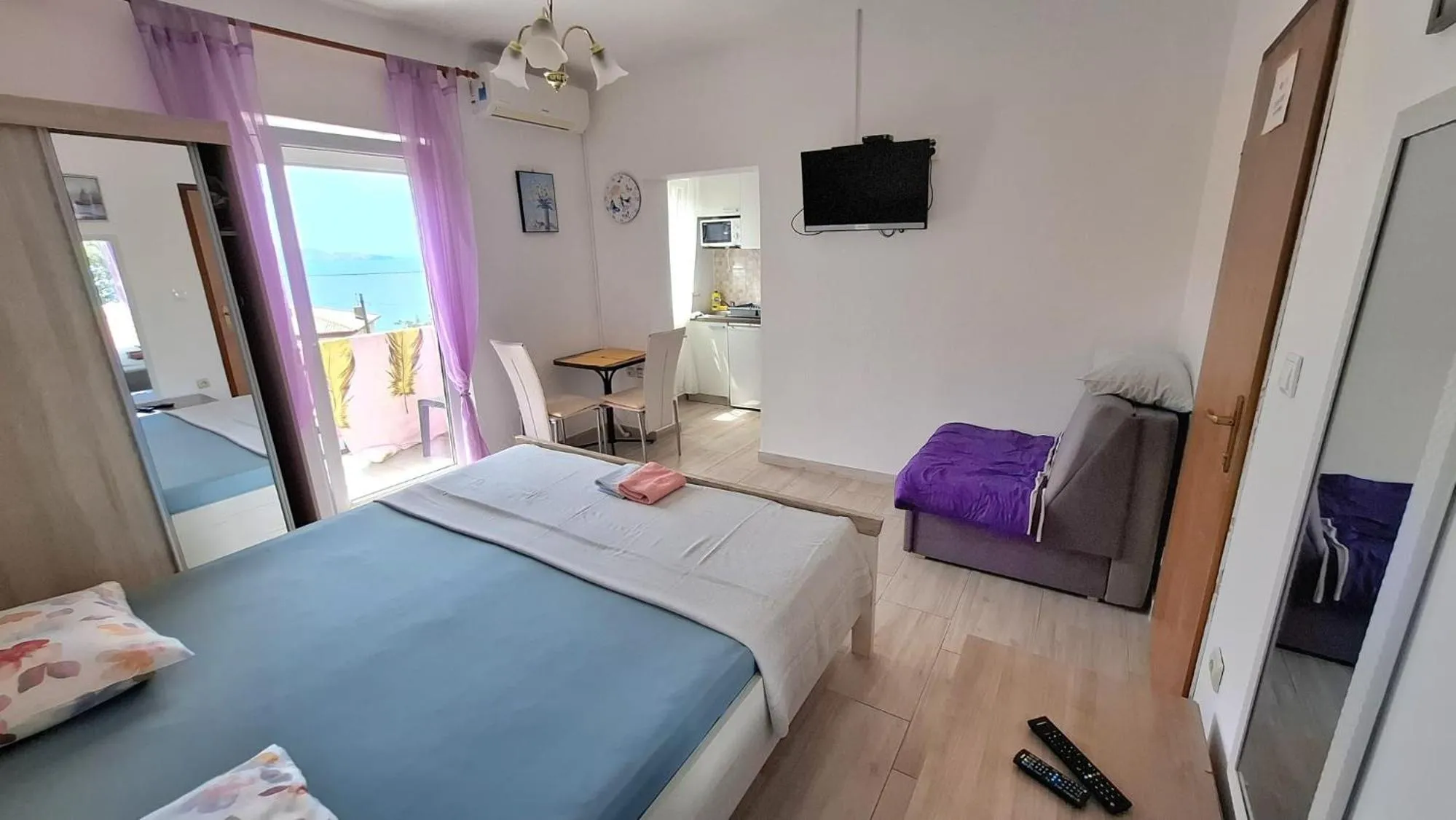 Studio with Balcony in Guesthouse Martina
