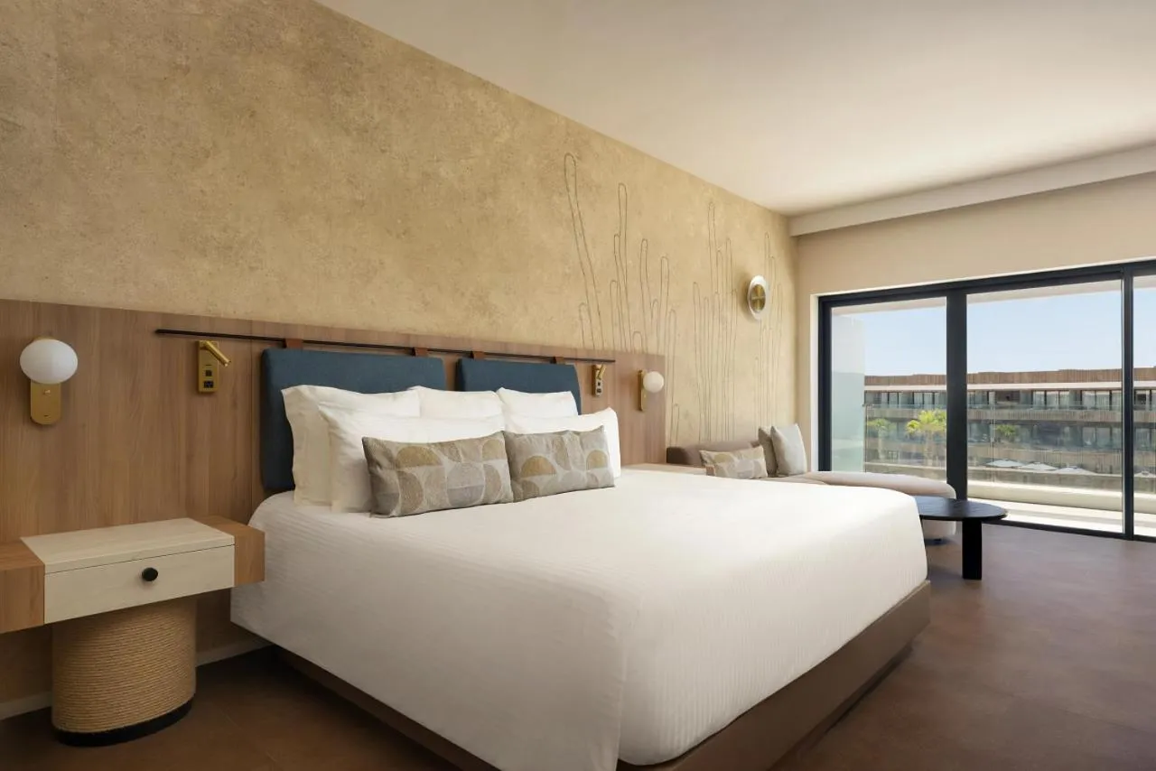 Bedroom, Bed in Secrets Baby Beach Aruba Adults Only