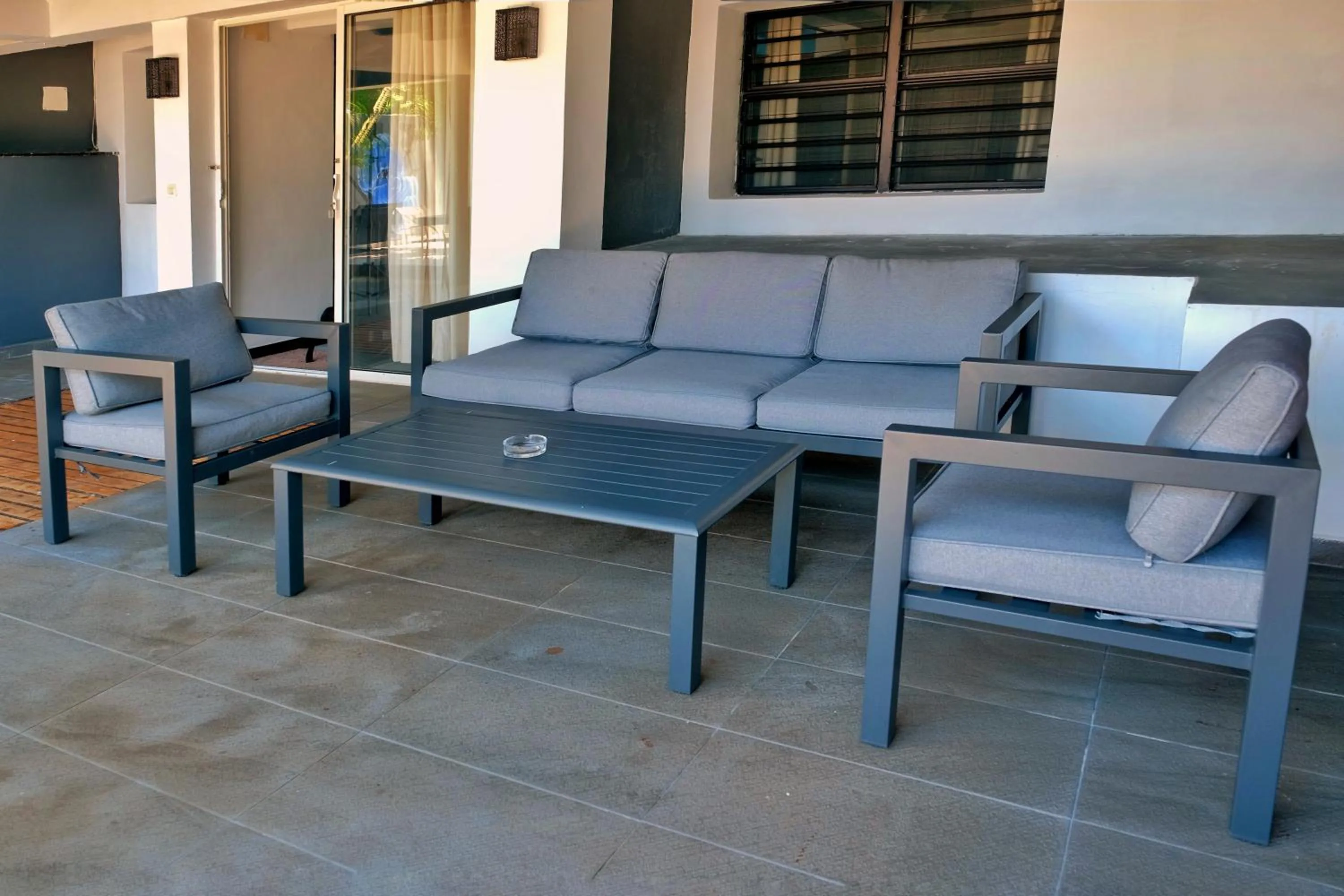 Patio in Hôtel Villa Les Orchidées