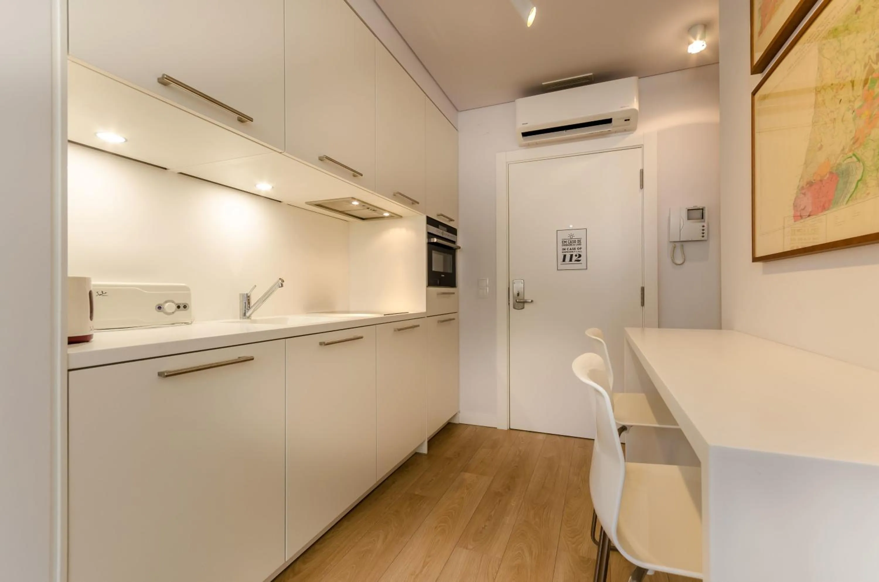 Coffee/tea facilities in Lisbon Serviced Apartments - Liberdade