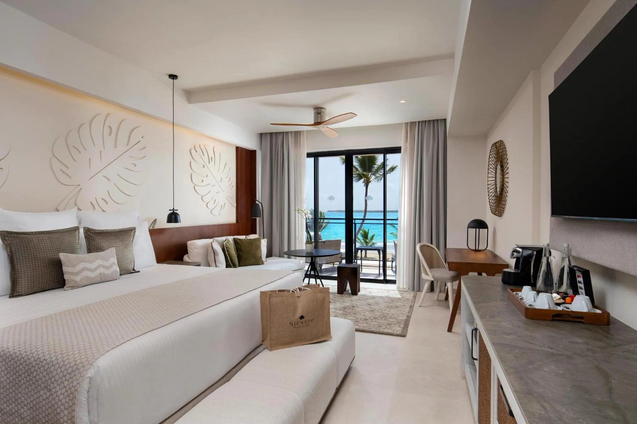 Bed in Secrets Playa Esmeralda Resort & Spa - All Inclusive