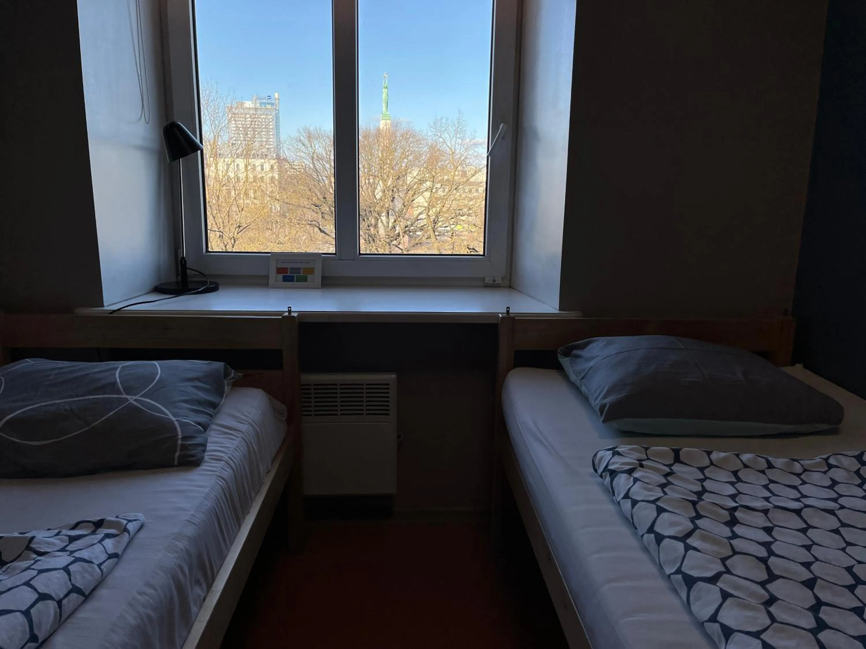 Twin Room with Shared Bathroom in Liberty Airy