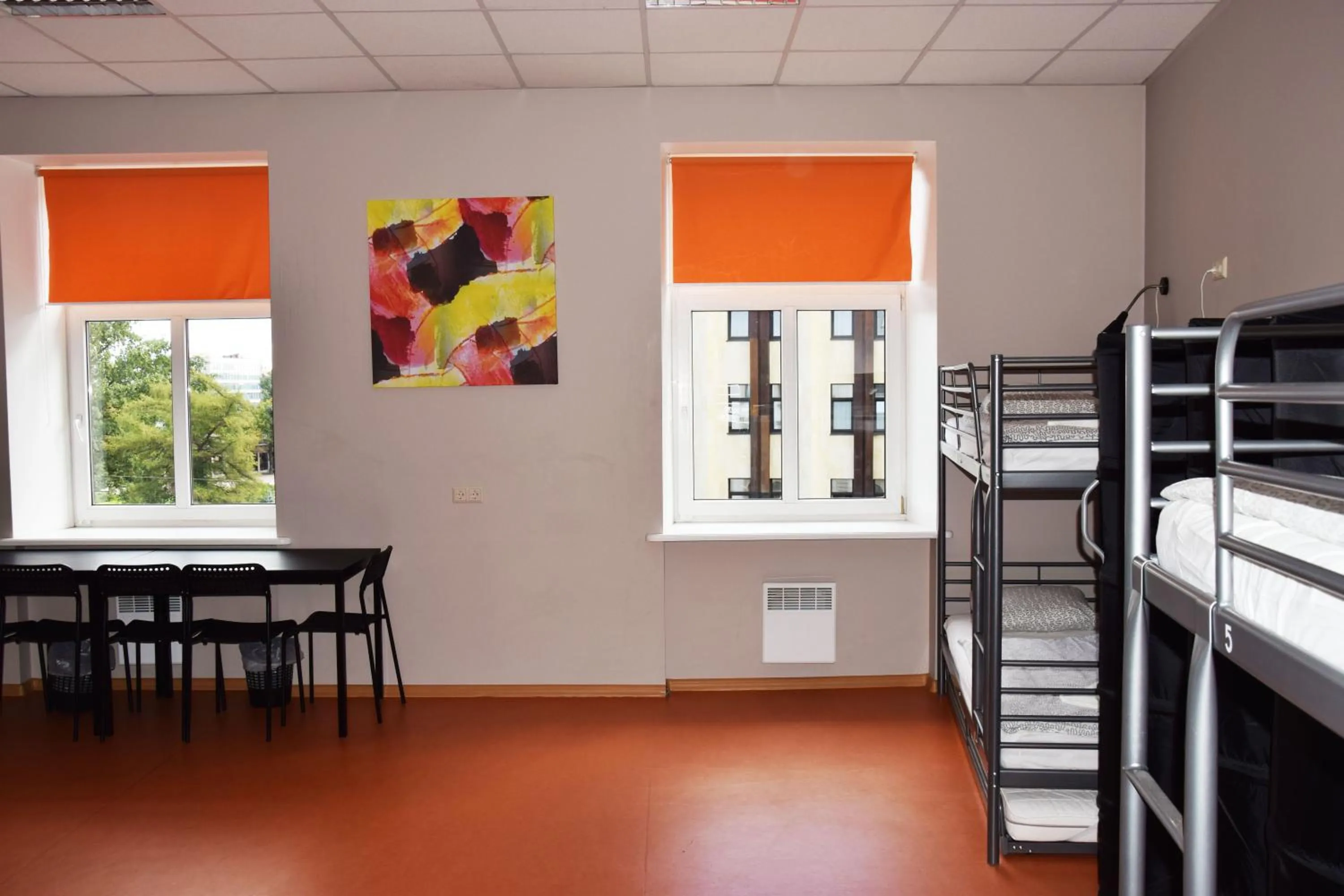 Photo of the whole room in Liberty Airy