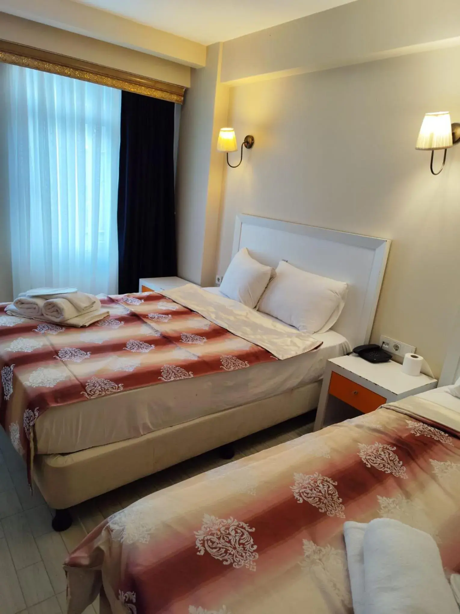 Triple Room in Hotel Kayisi Triple Room in Hotel Kayisi