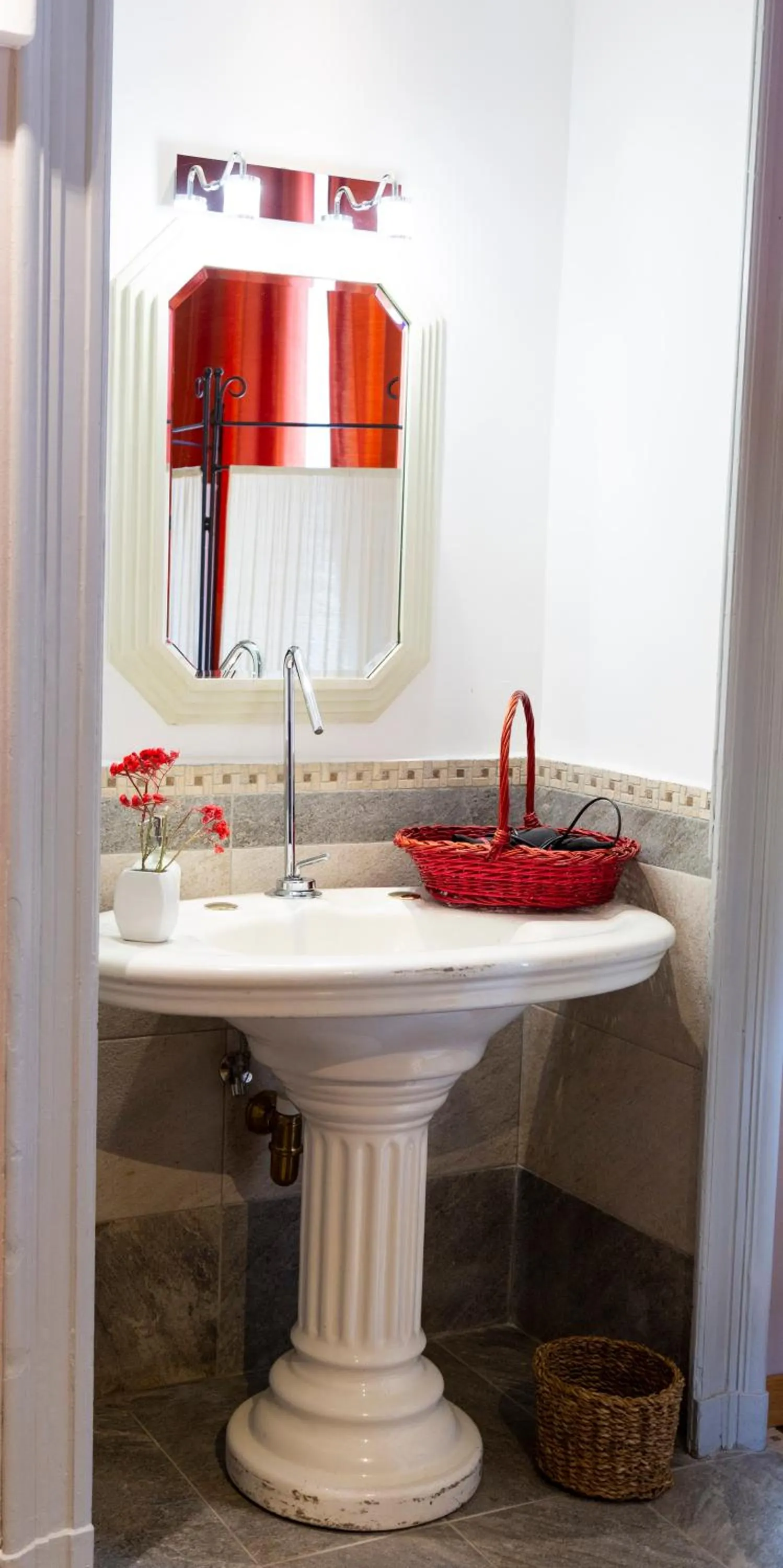 Bathroom in La Luna e i Faló Luxury Accomodation