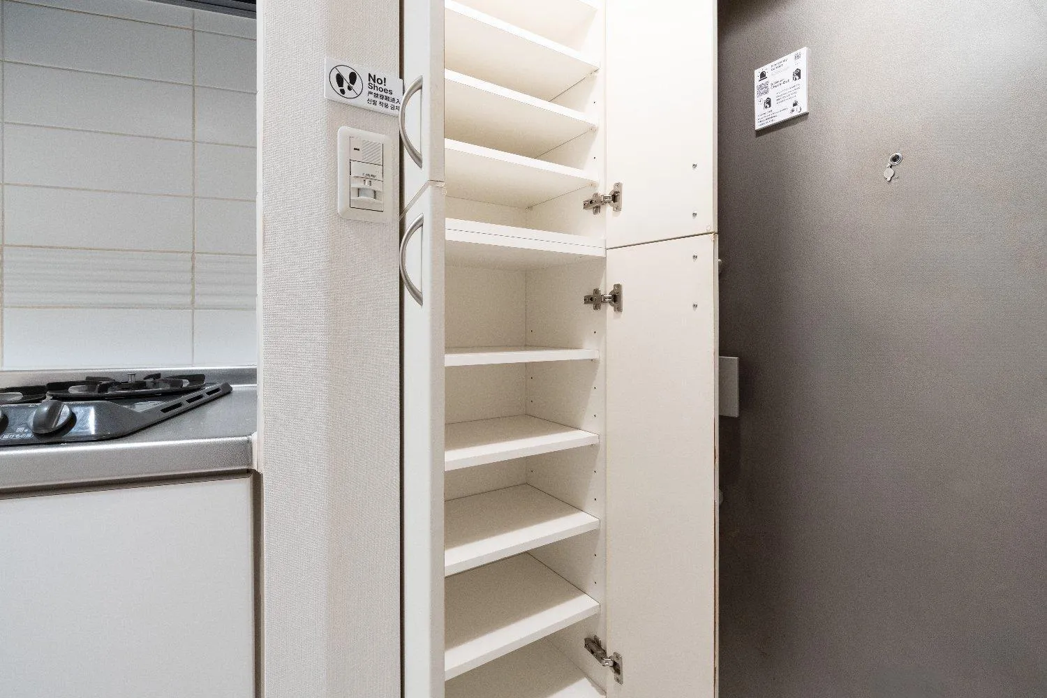 wardrobe in PL Park Lane Shirokane Takanawa