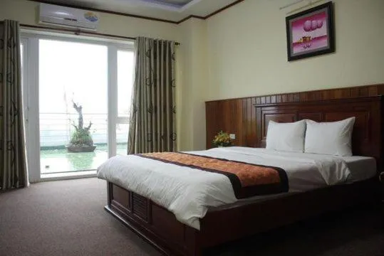 Bed in Beijing Hotel Vinh - by BAY LUXURY