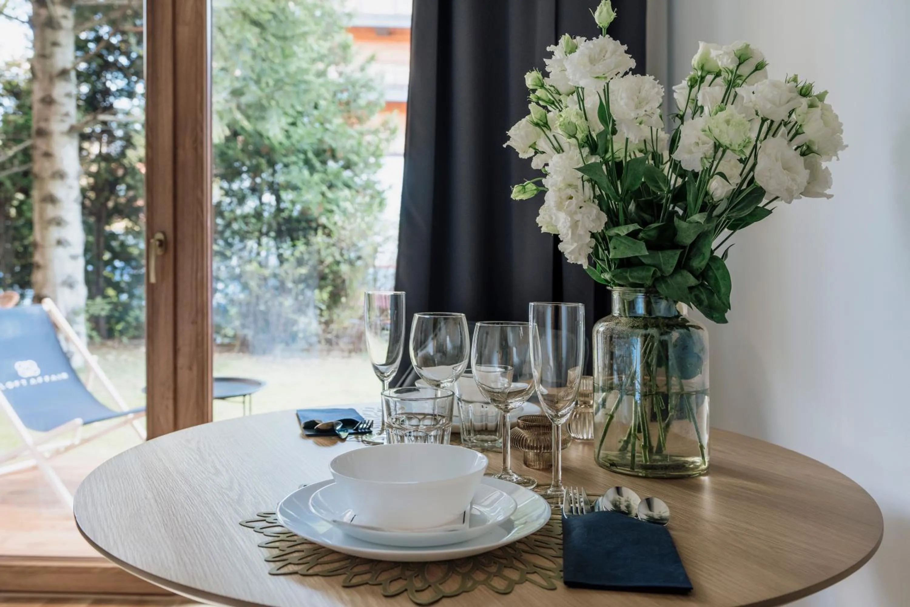 Dining area in Apres Ski Bachleda - LoftAffair Collection
