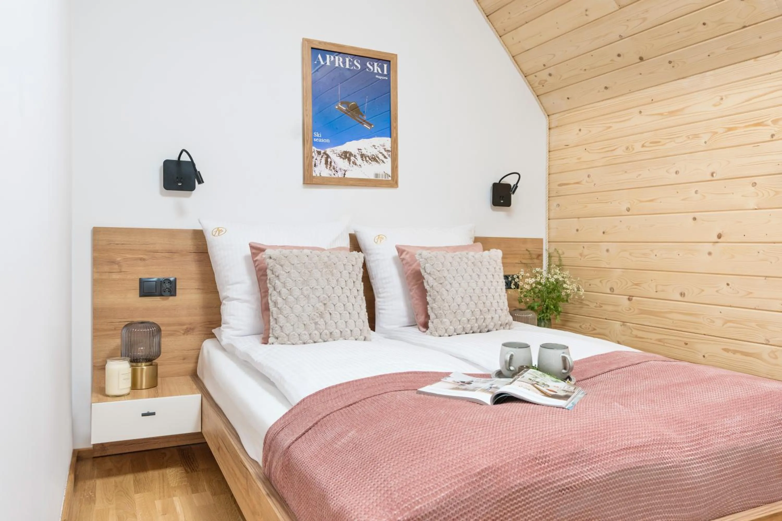 Bed in Apres Ski Bachleda - LoftAffair Collection