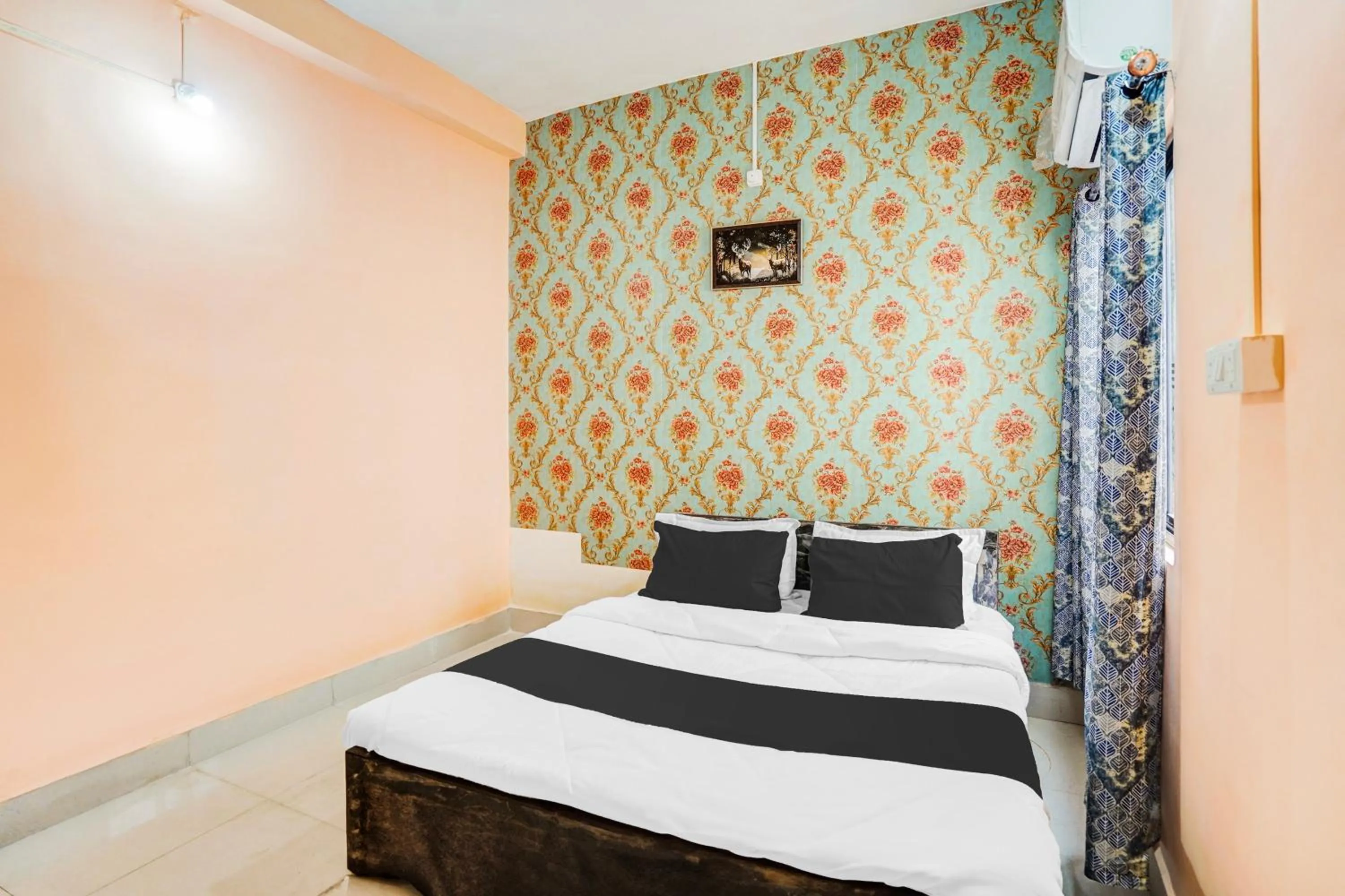 Bedroom in Hotel O Shivam In