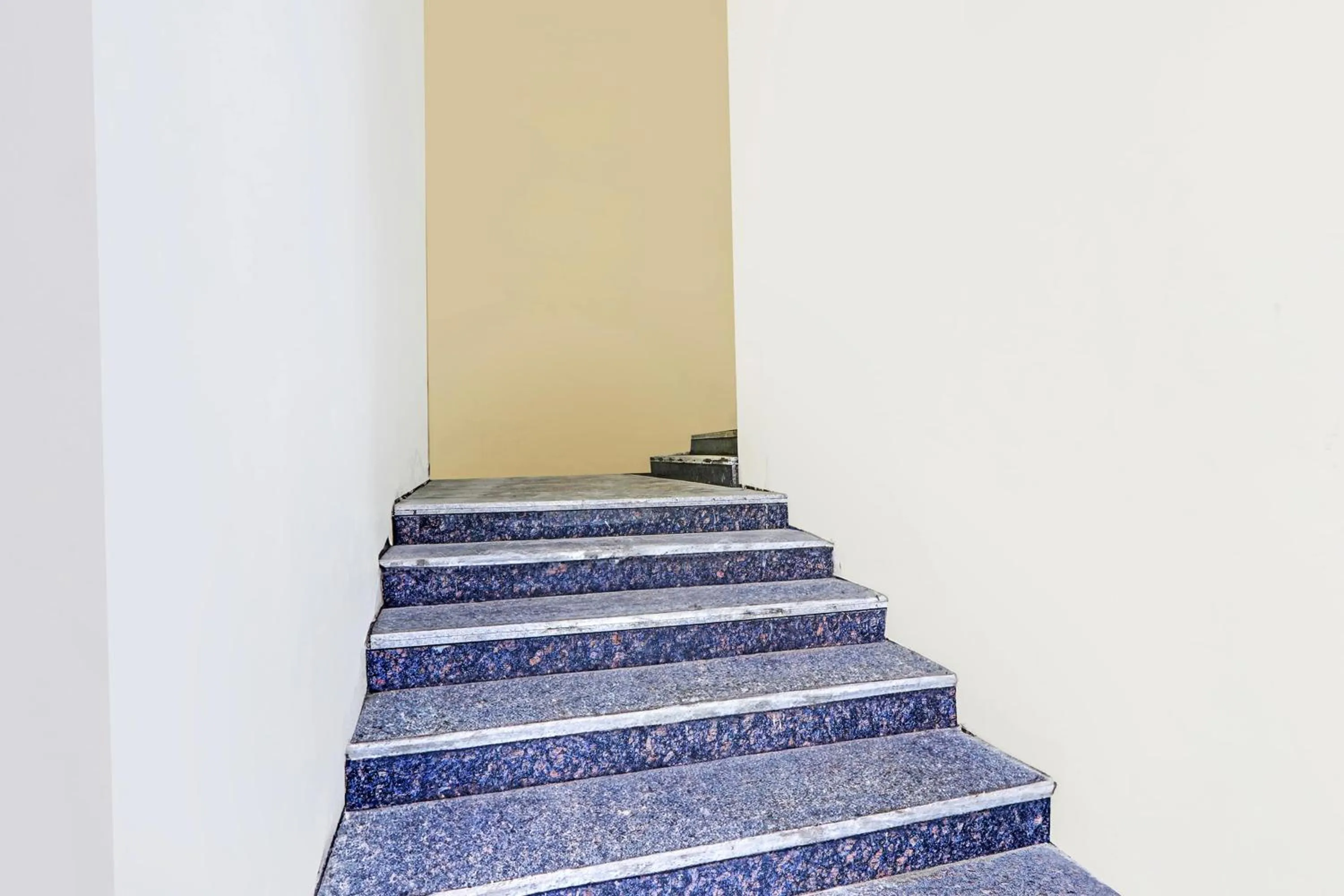 Lobby or reception in Super Hotel O SRI VISHNU RESIDENCY