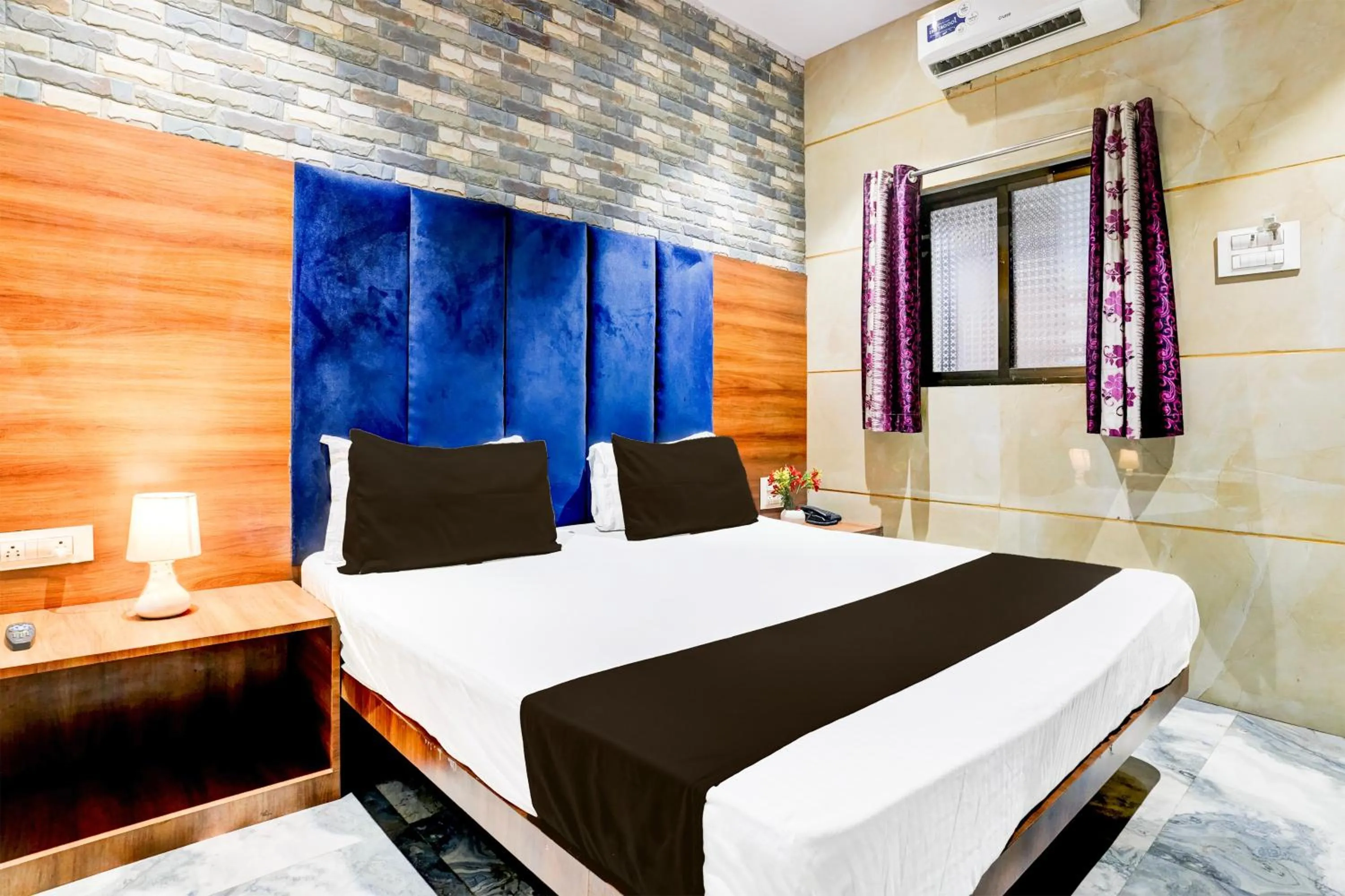 Bedroom, Bed in Hotel O Shiv Sai Residency Lodging & Boarding