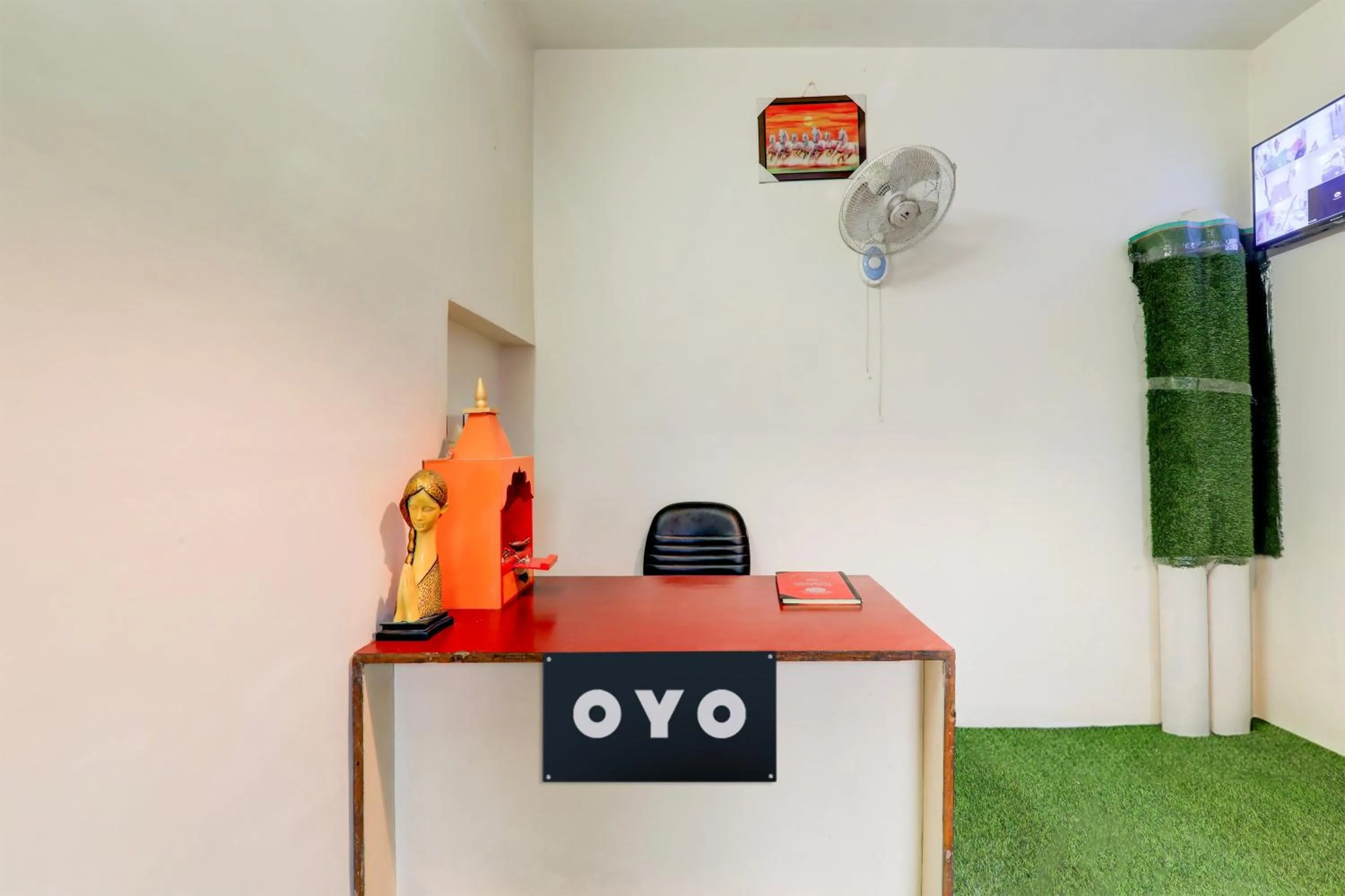 Lobby or reception in Super Hotel O Aastha Inn