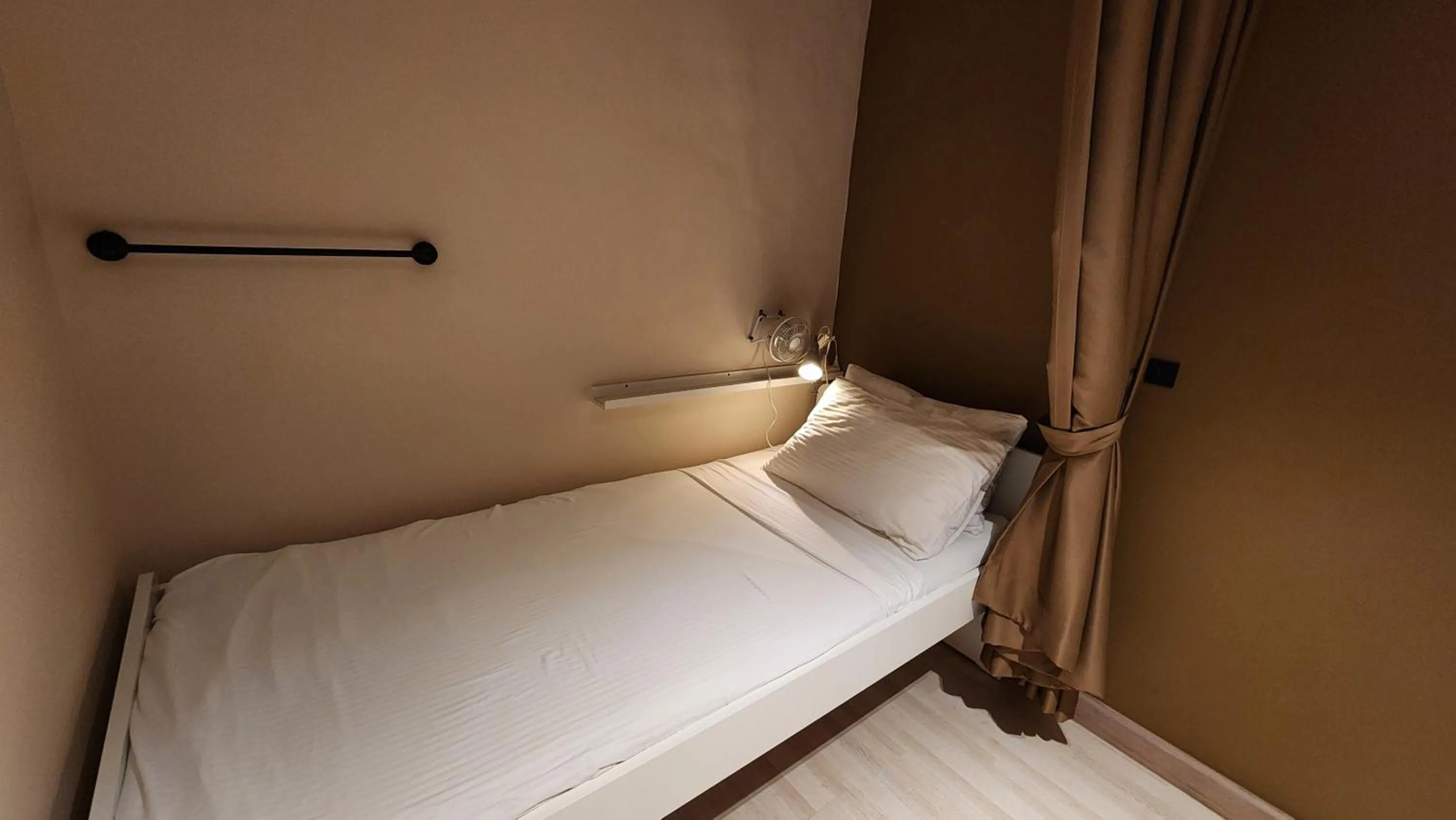 Bed in IHOC - Phuket OldTown