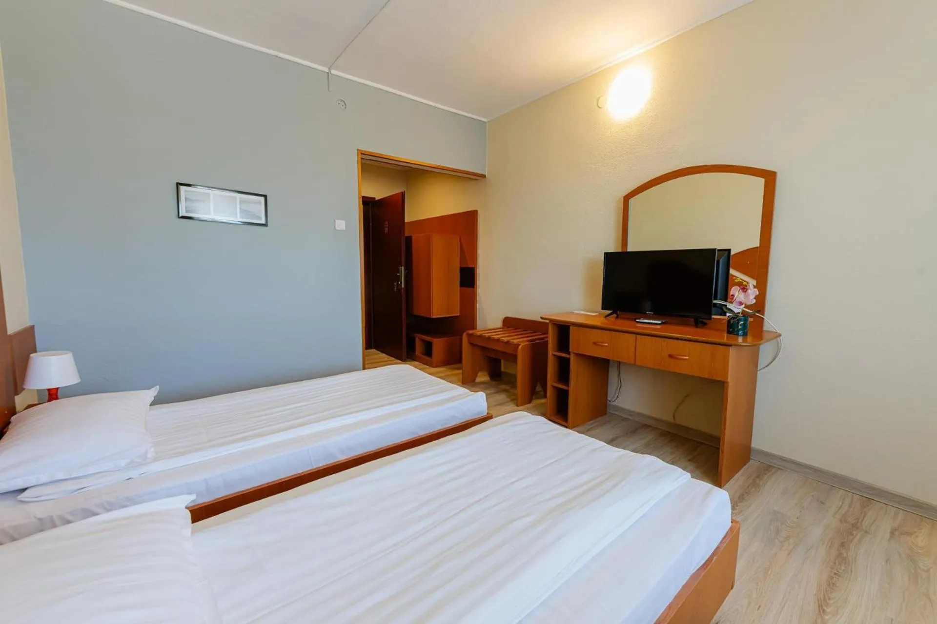 Bedroom, Bed in Hotel Sport B90