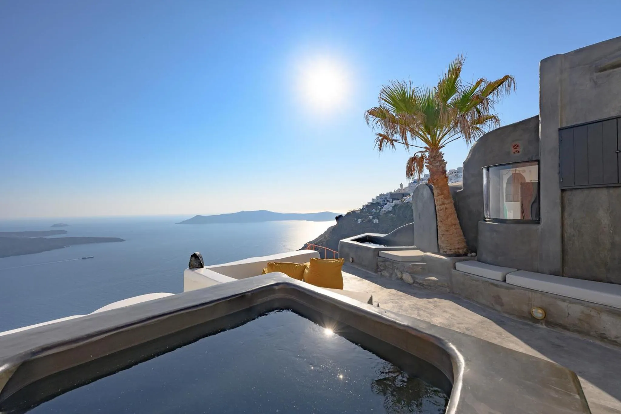 Sophia Luxury Suites