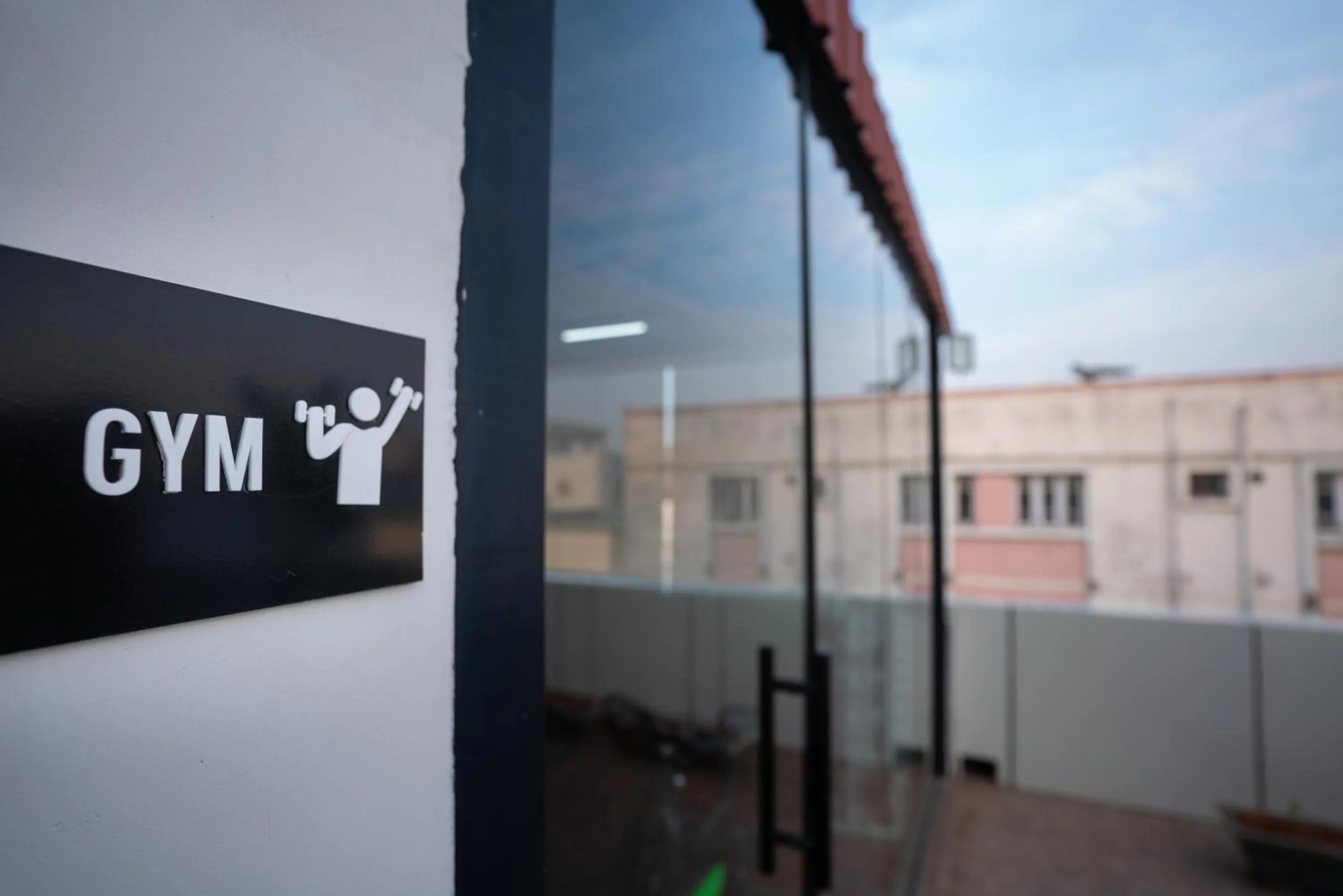 Kyzen Smart Stays - 800 m from Hitech City