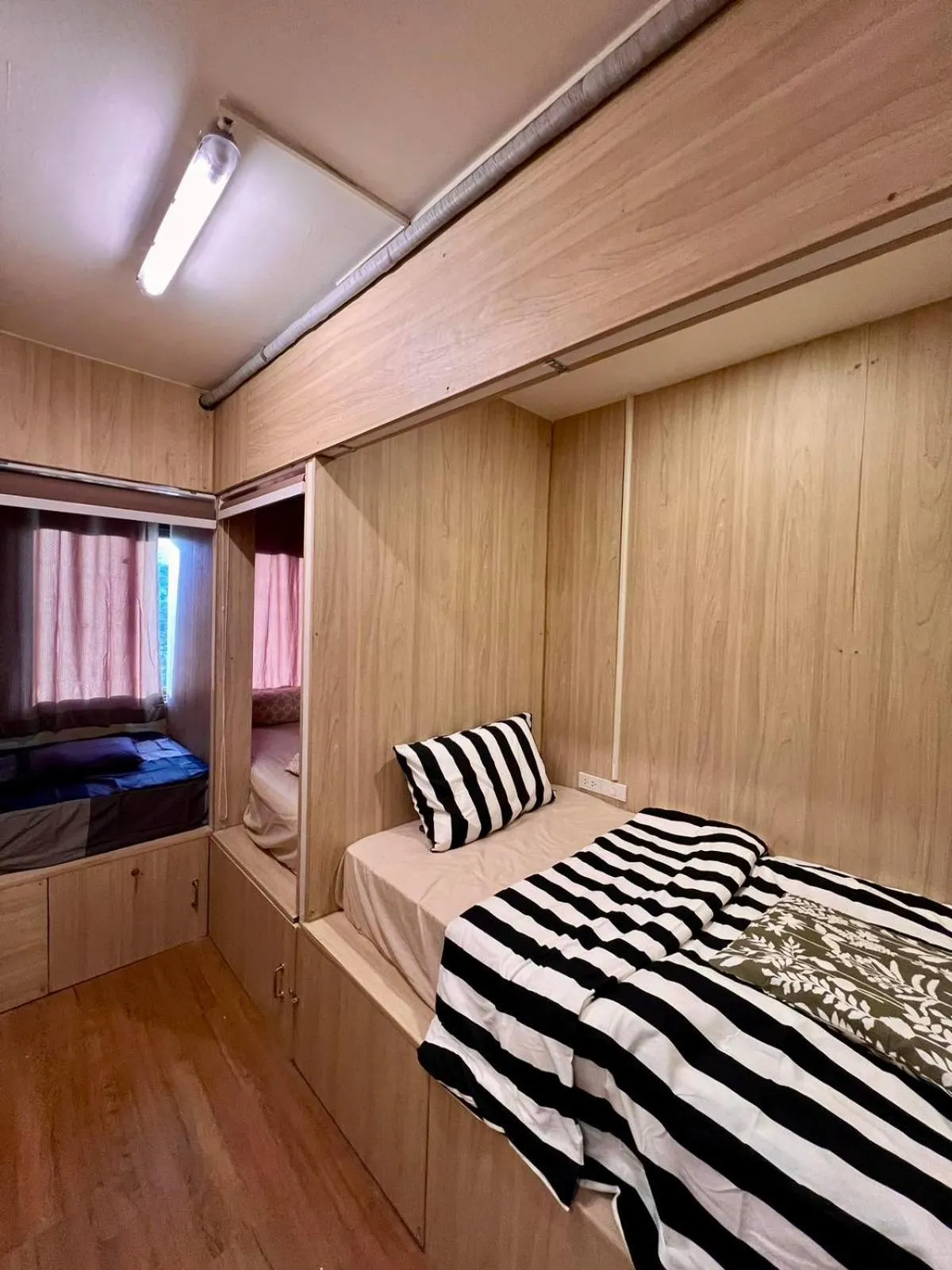 Photo of the whole room, Bed in Comfy Crib Hostel 2