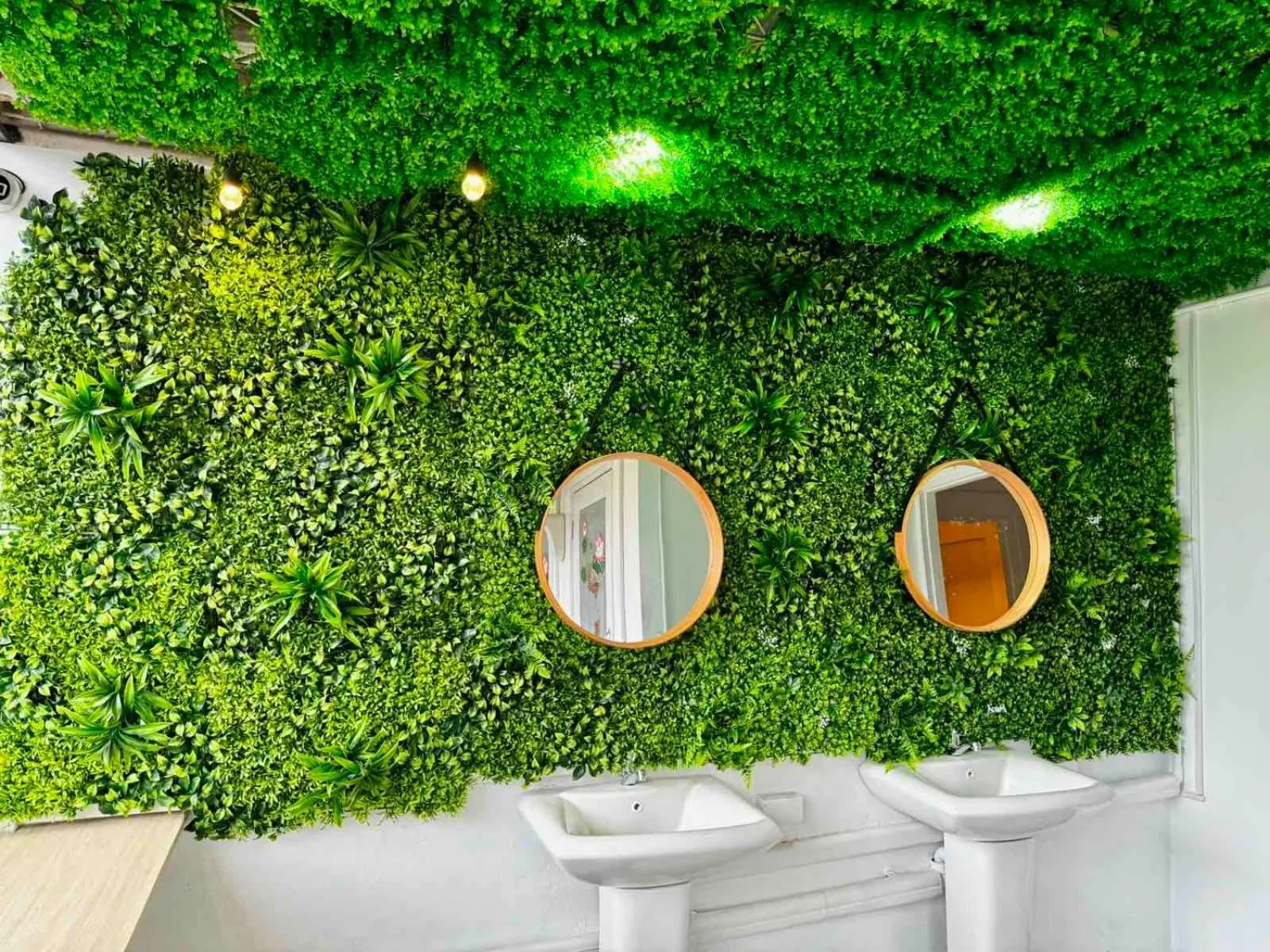 Bathroom in Comfy Crib Hostel 2