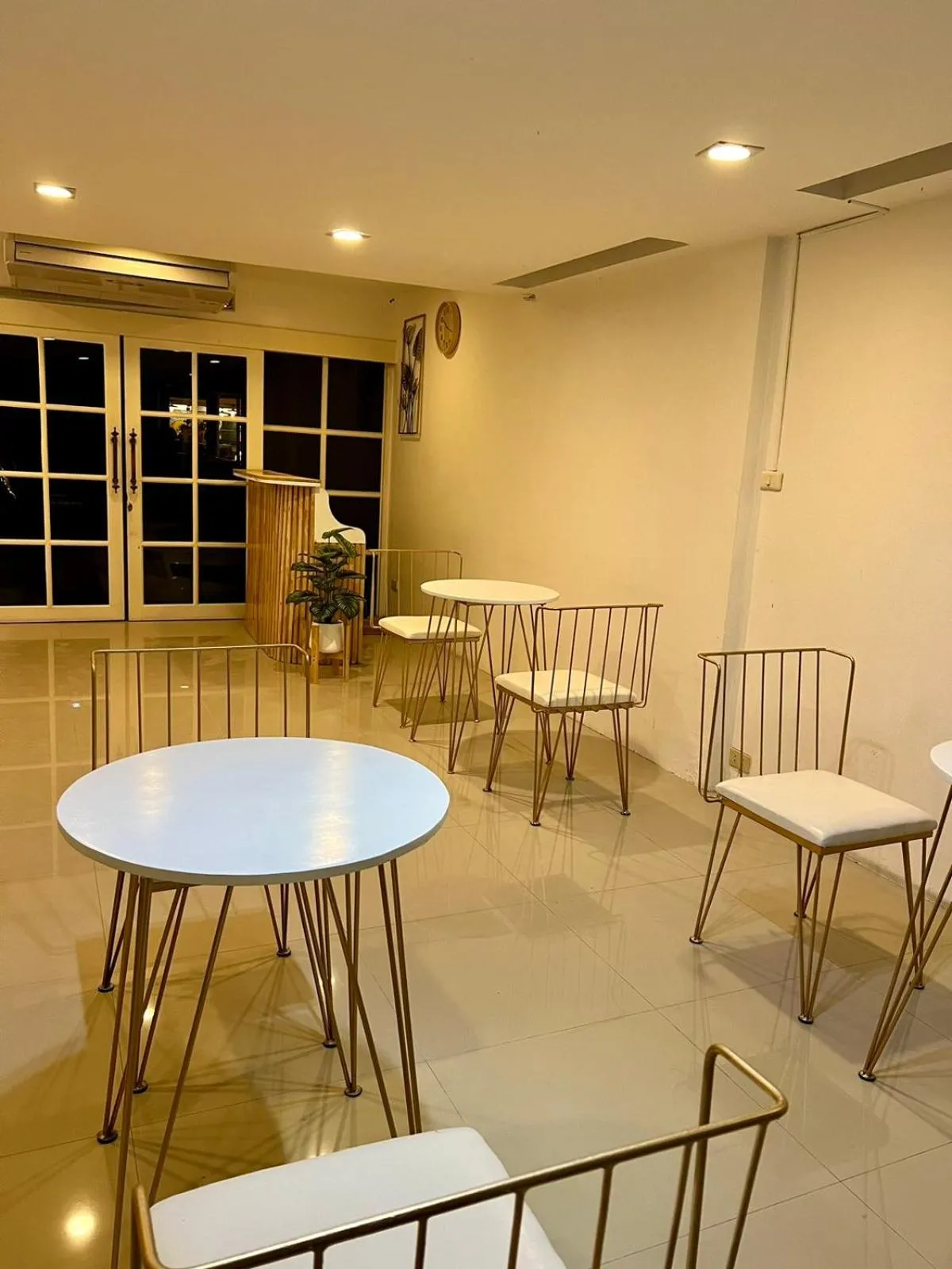 Living room in Comfy Crib Hostel 2