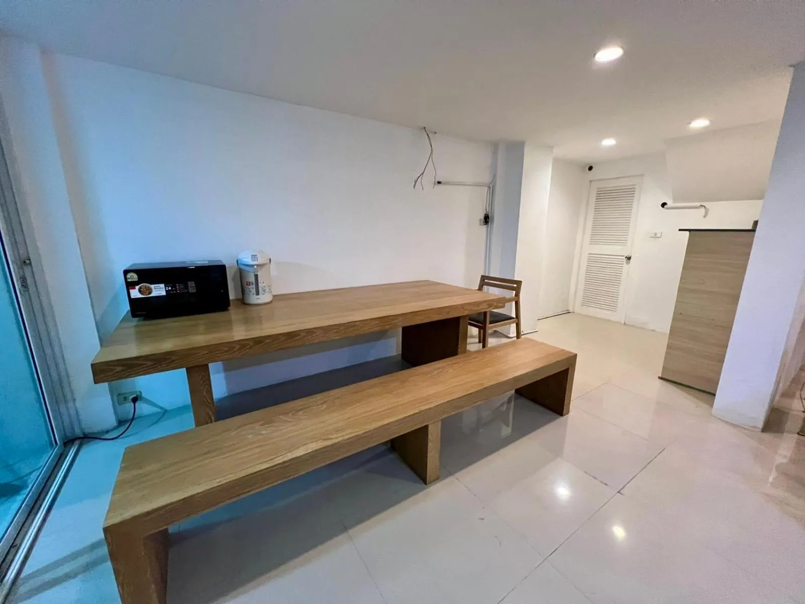 Kitchen or kitchenette in Comfy Crib Hostel 2