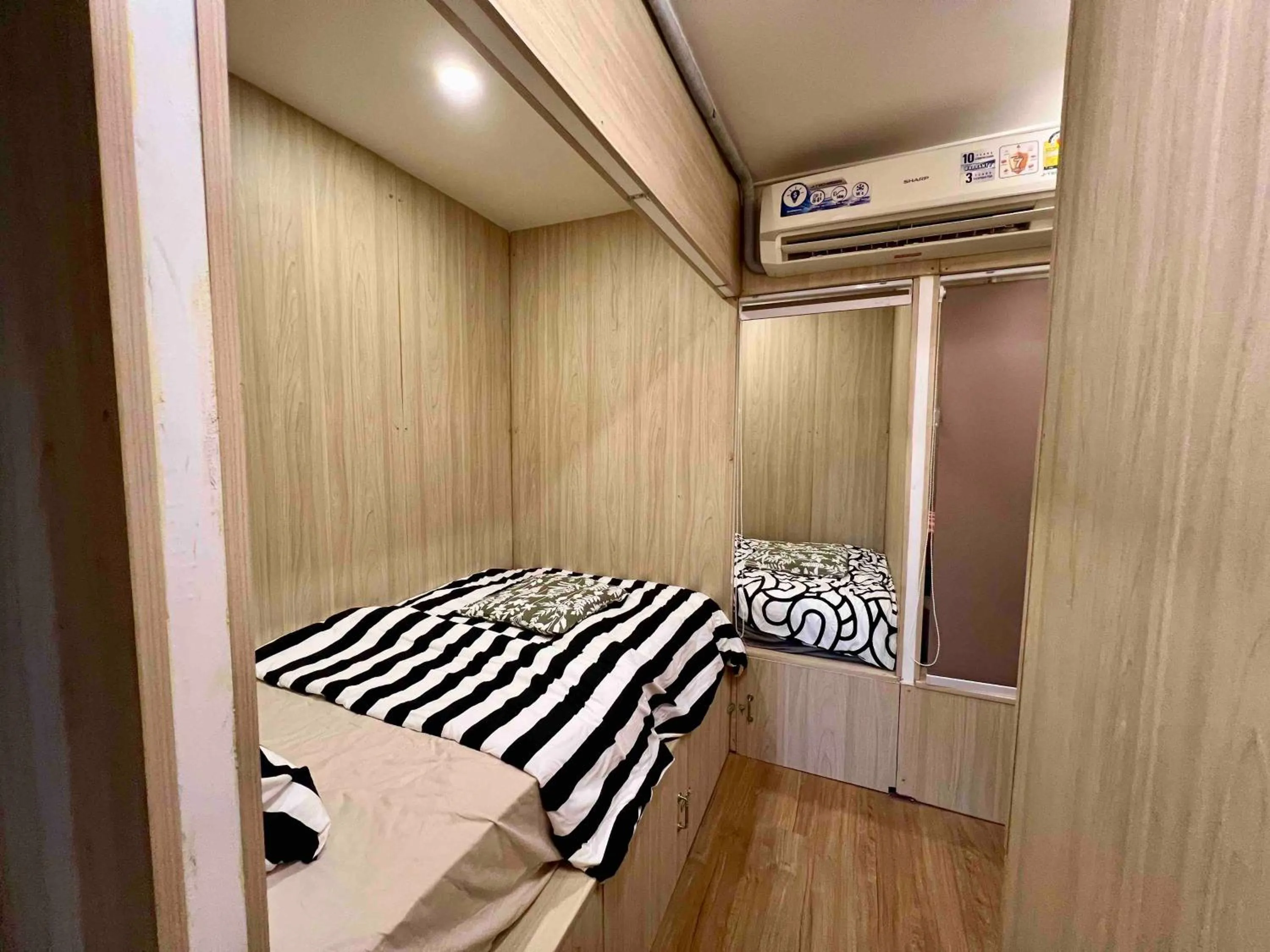 Bed in Comfy Crib Hostel 2