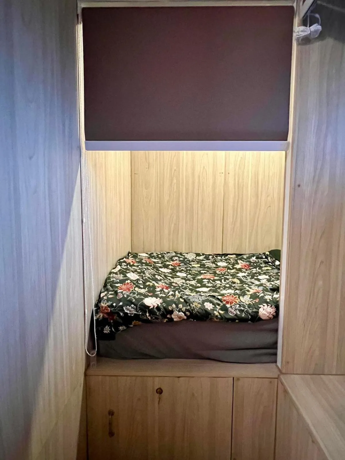 Bedroom, Bed in Comfy Crib Hostel 2