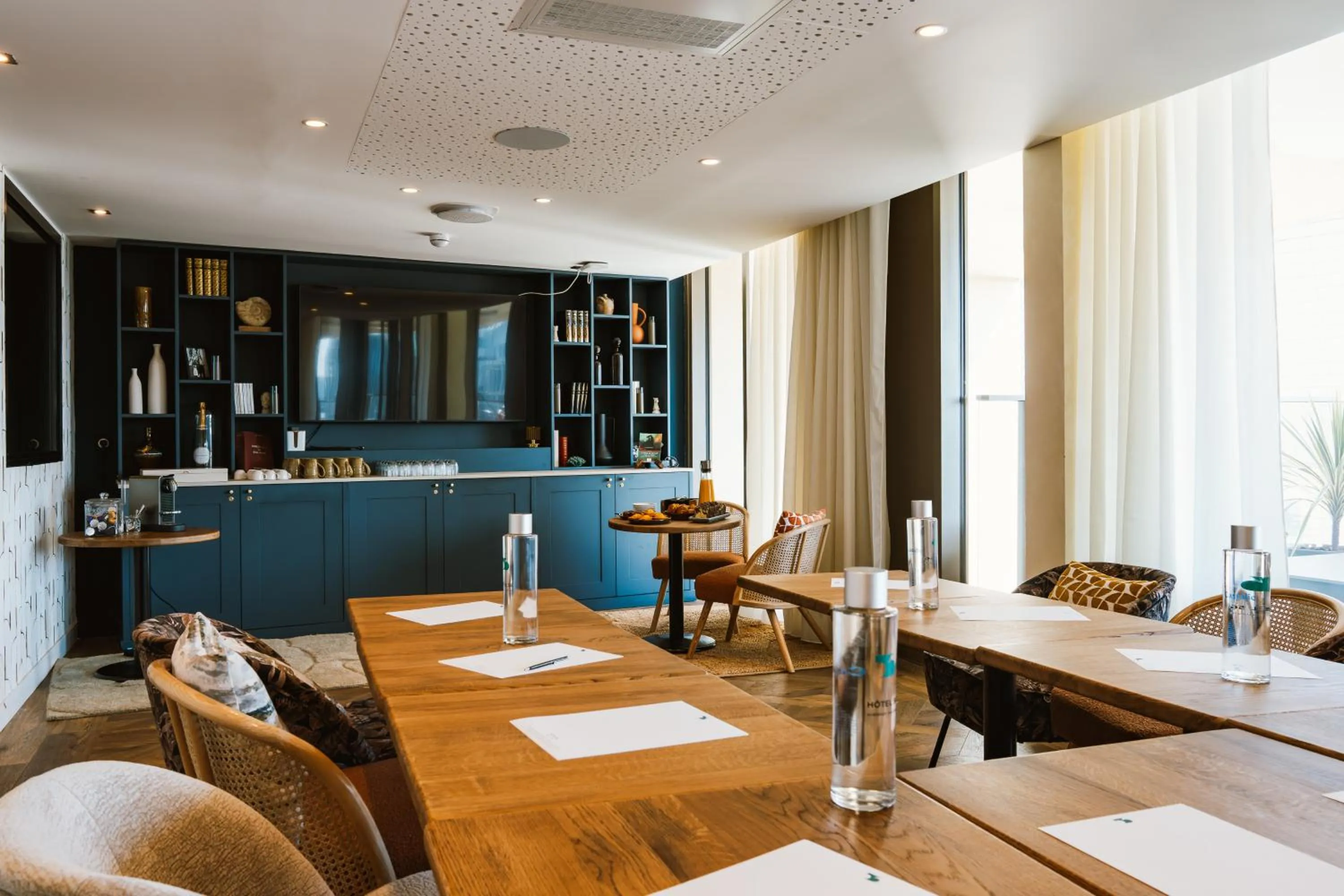 Meeting/conference room in Hôtel 56 - Bordeaux Centre Gare Saint Jean