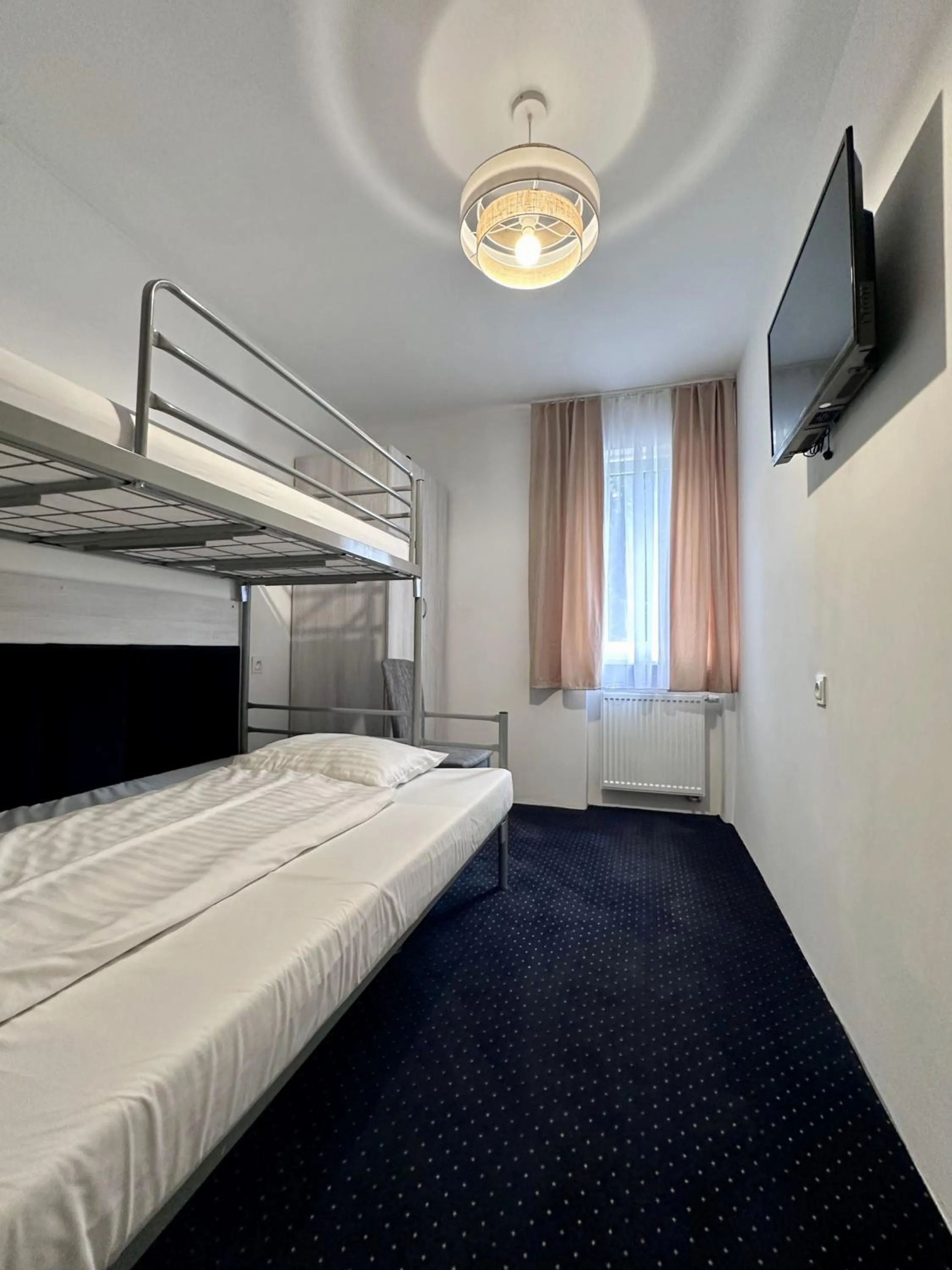 Bed in Dom Wczasowo Rekreacyjny Zgoda