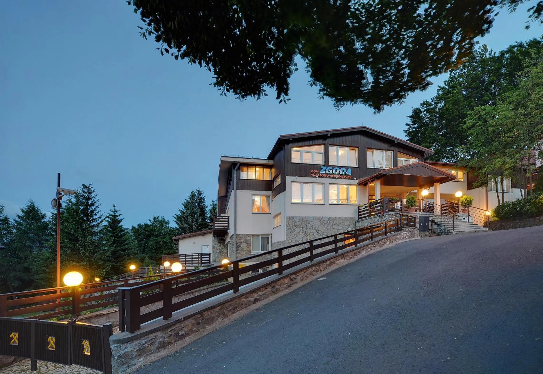 Facade/entrance in Dom Wczasowo Rekreacyjny Zgoda
