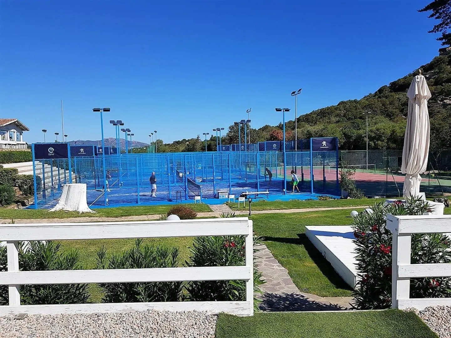 Tennis court in Residence Bouganville