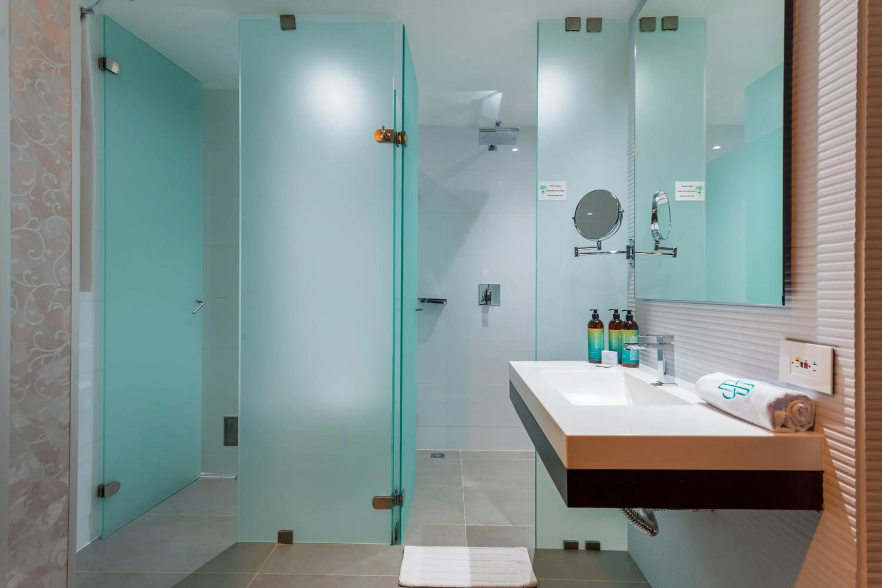 Bathroom in Hotel Santa Barbara Boutique