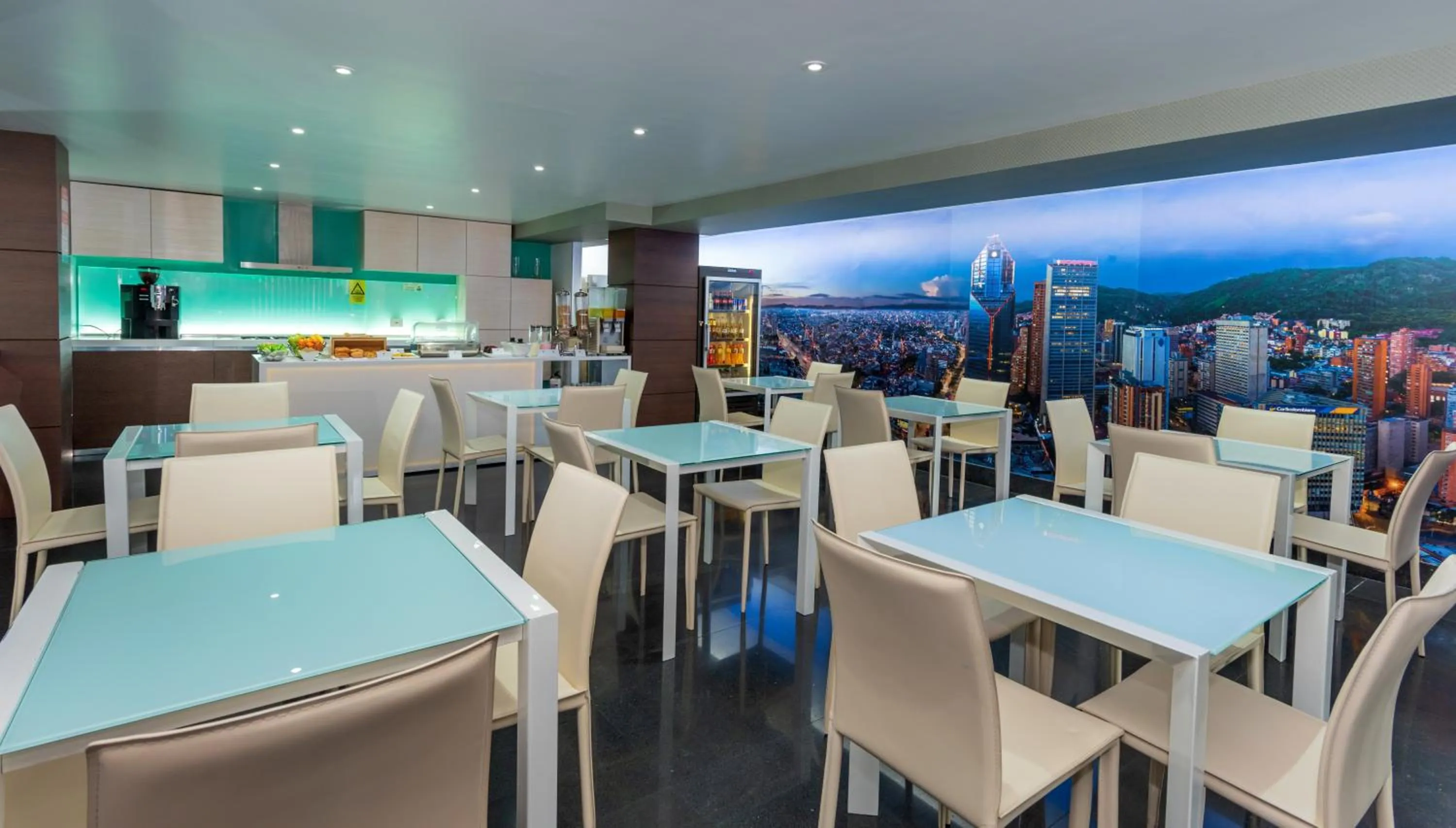 Restaurant/places to eat in Hotel Santa Barbara Boutique