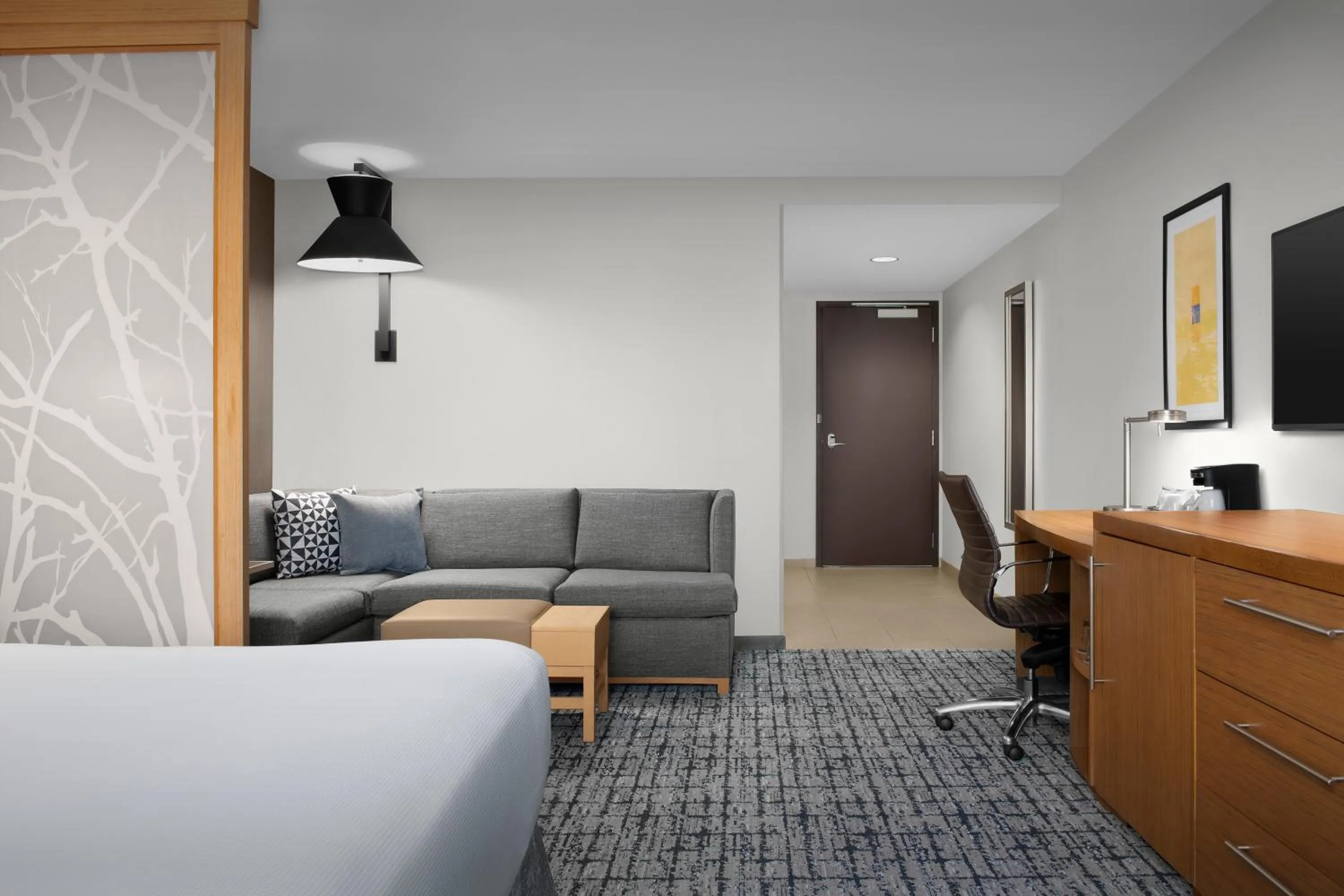 Bedroom in Hyatt Place Boulder Pearl Street - Newly Renovated