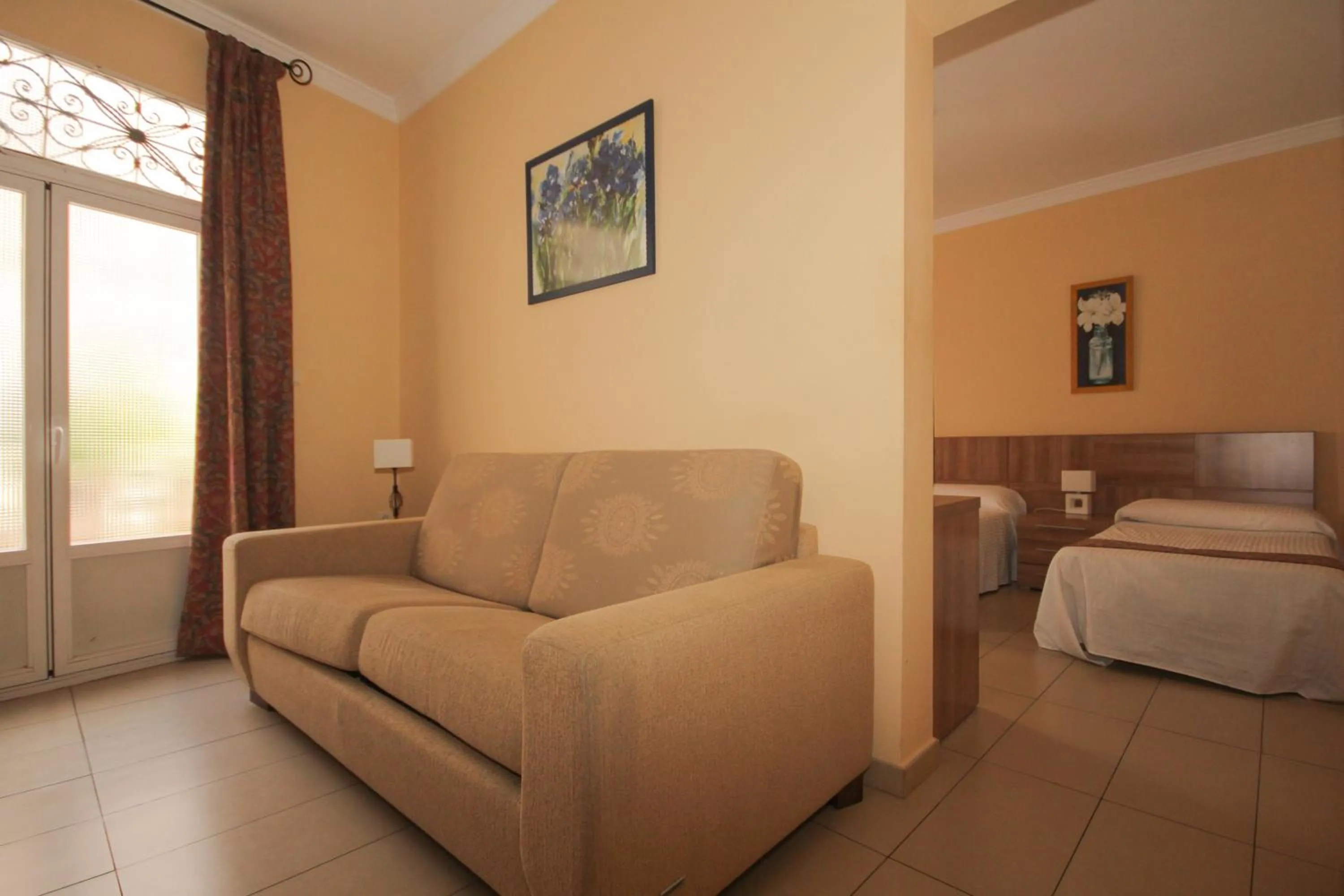 Photo of the whole room, Bed in Hostal Costa Azul