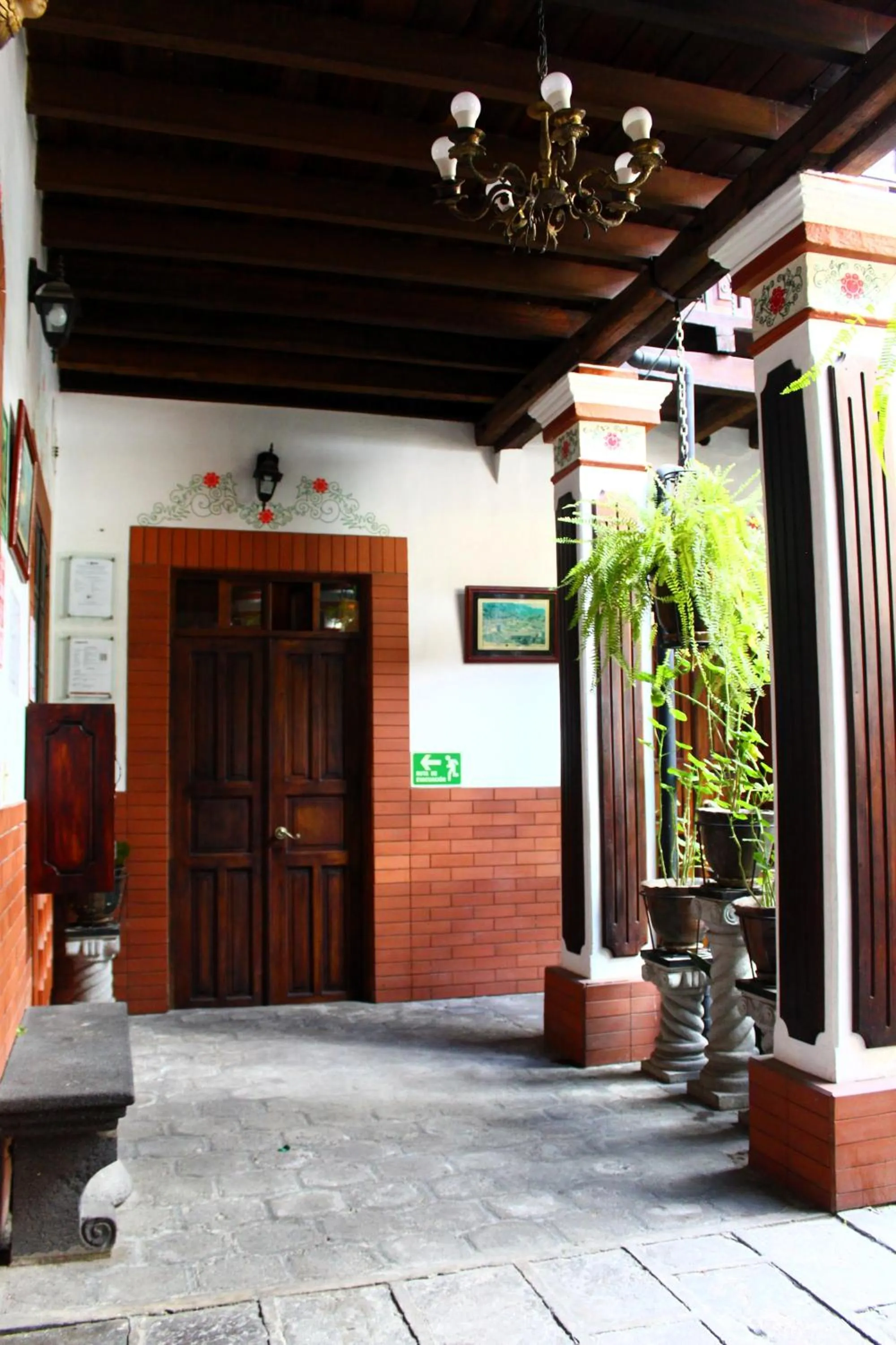 Apart Hotel Loma Chica Quito
