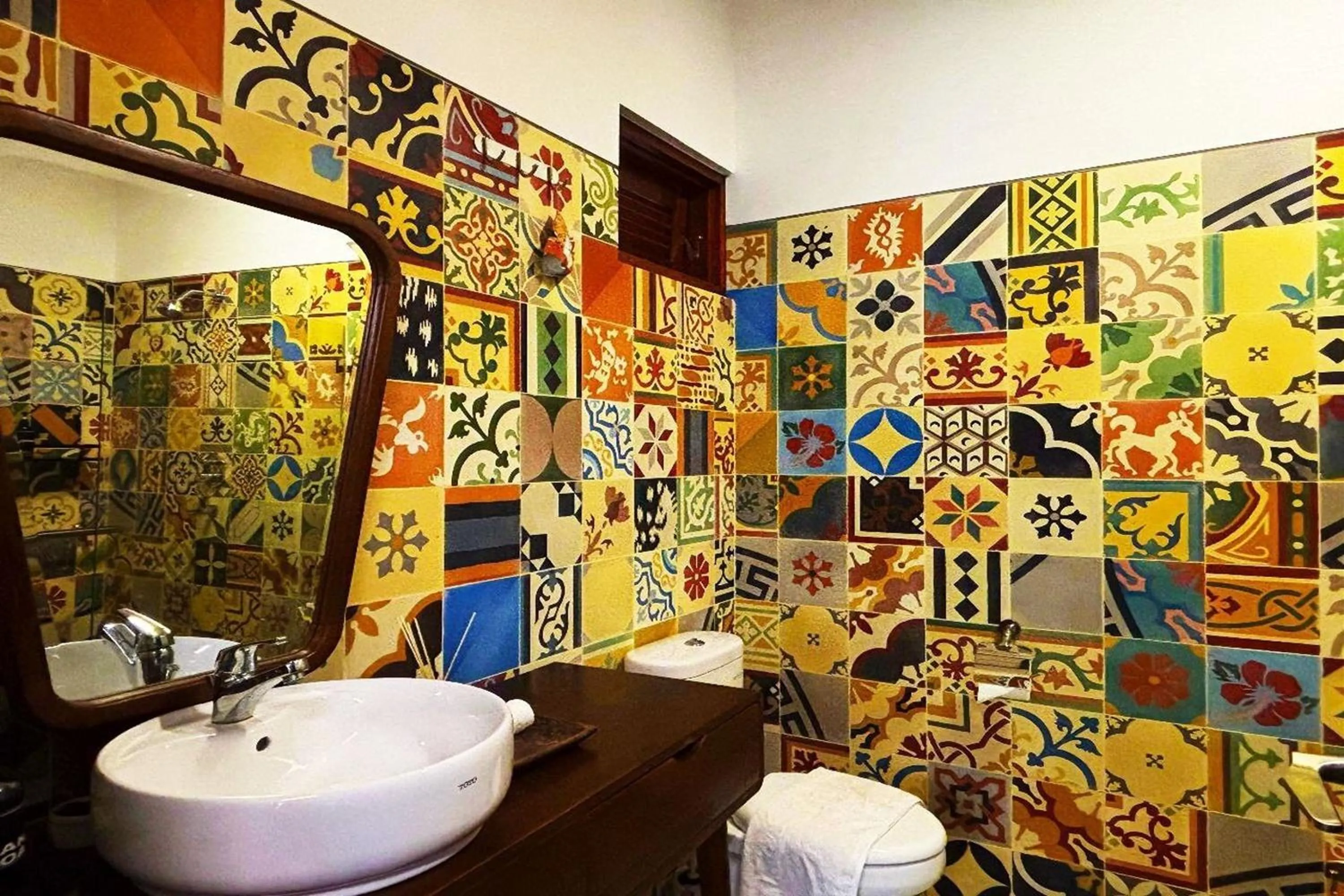 Bathroom in Emaki Bumi Singgah