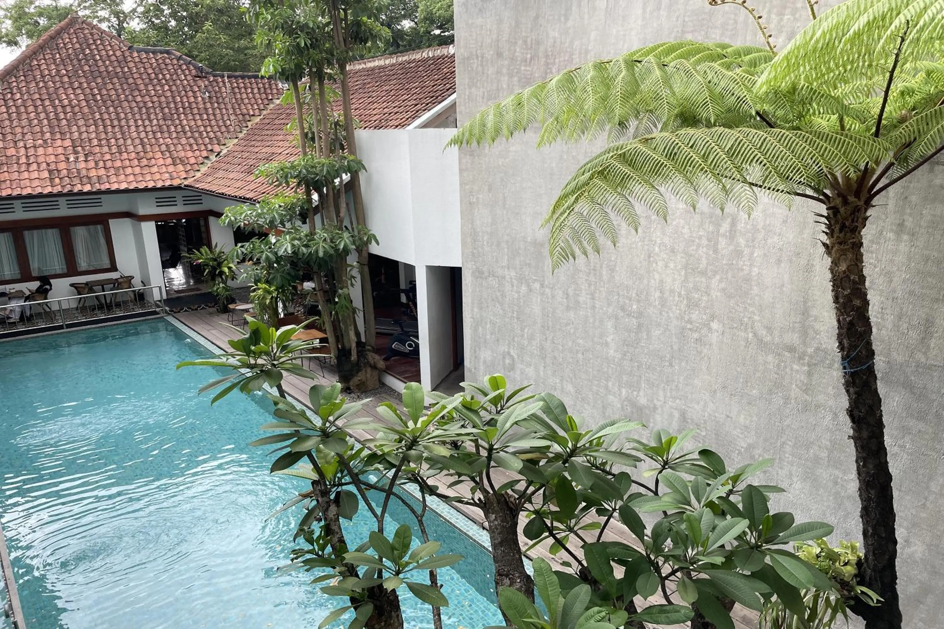 Property building in Emaki Bumi Singgah