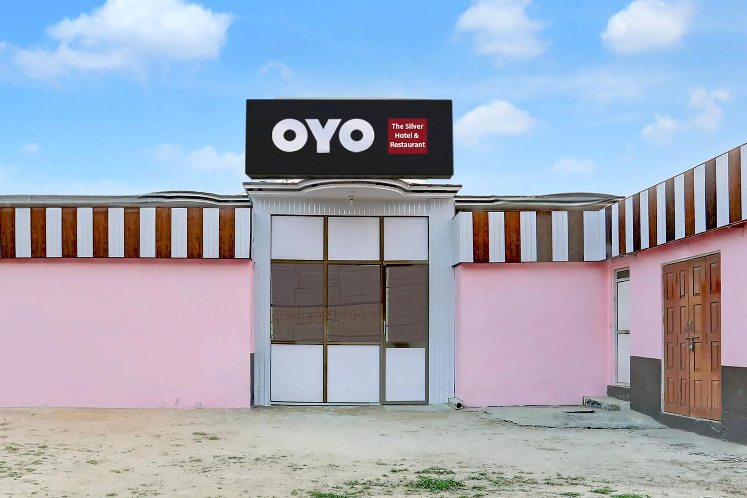 Facade/entrance in SPOT ON The Silver Hotel & Restaurant