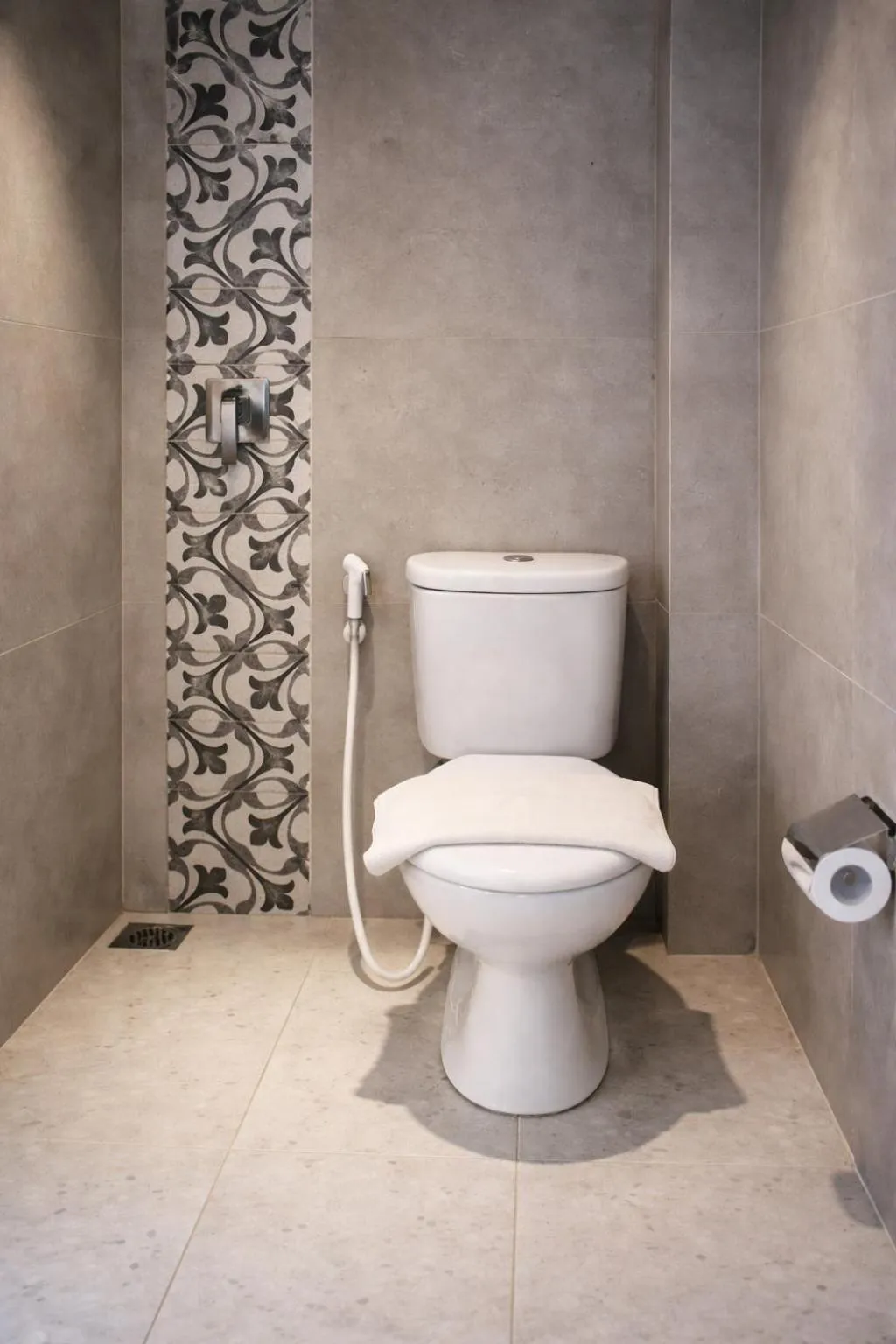 Toilet in IXO Hotel Semarang