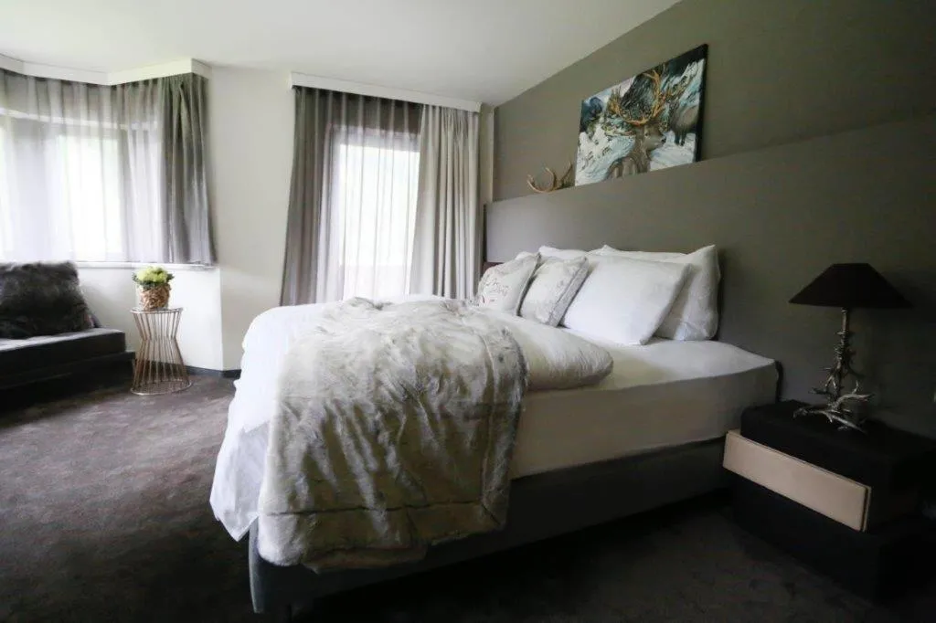 Photo of the whole room, Bed in Hotel Beverly Hill