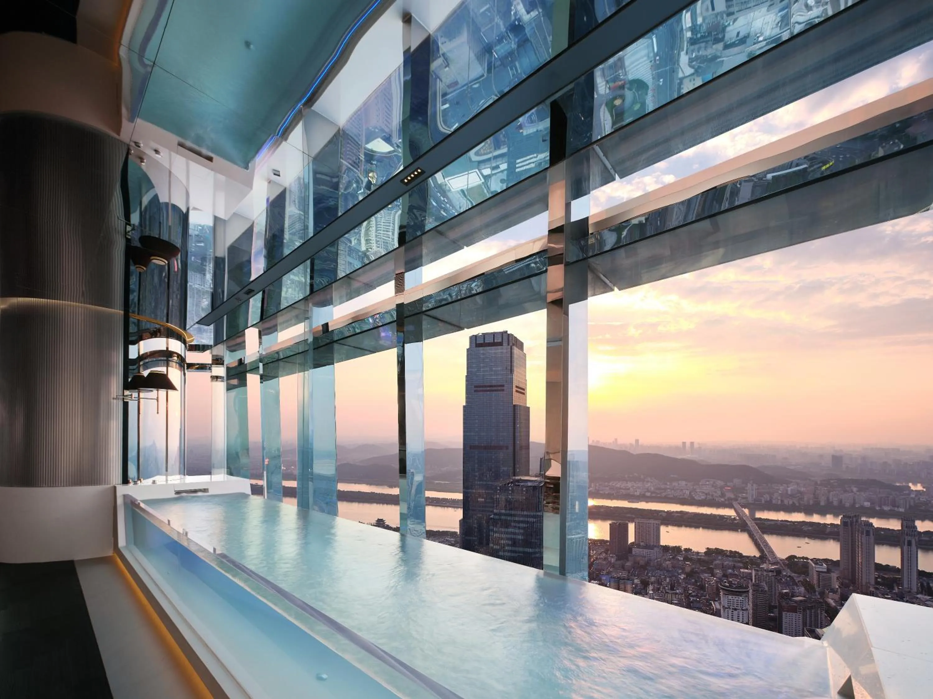 View (from property/room) in ISEYA Panoramic Hotel Changsha Wuyi Square Flagship