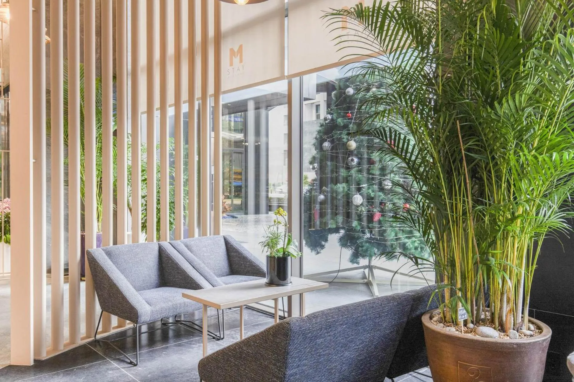 Spring in Hotel Elora