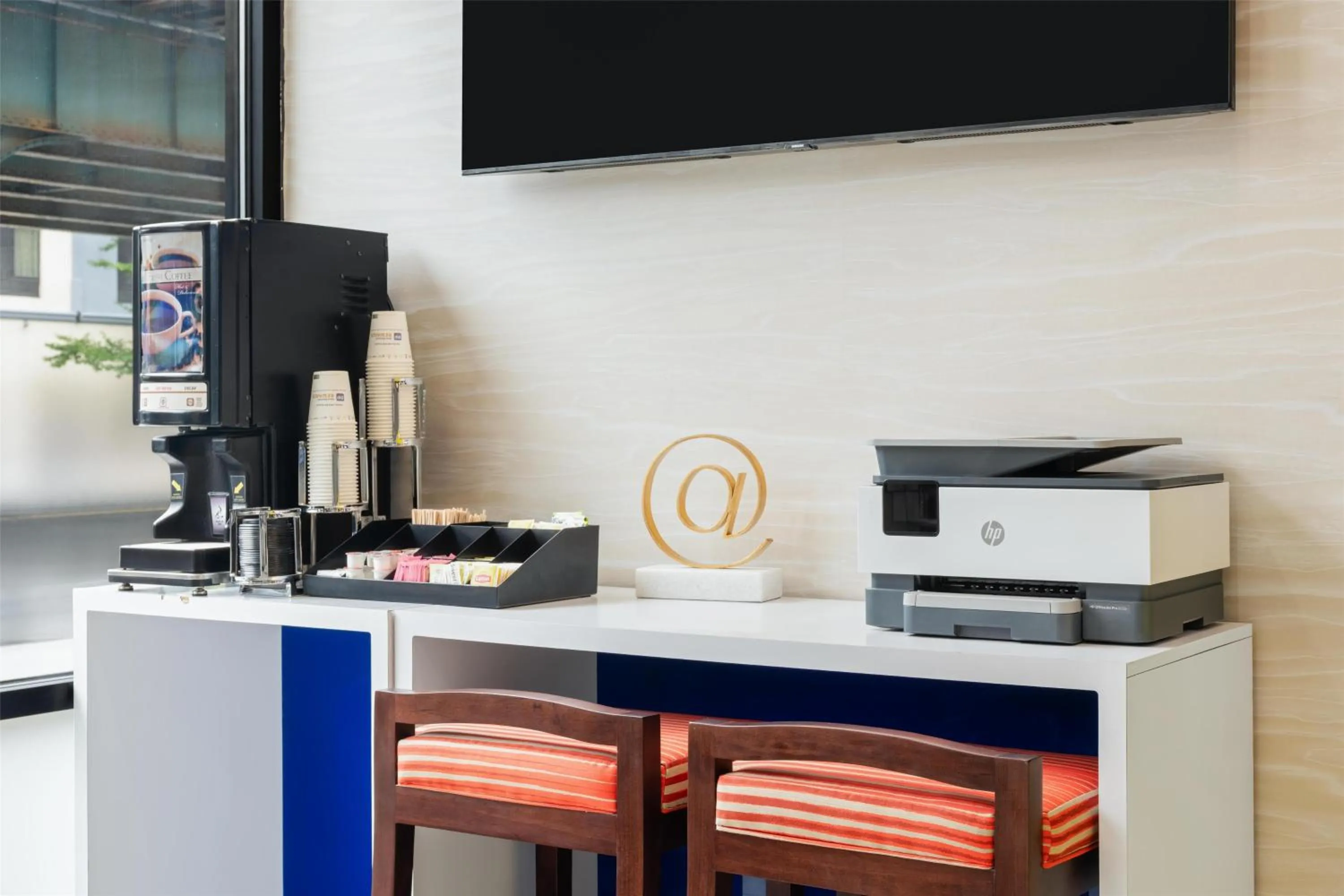 Business facilities in GLō Best Western Bronx NYC